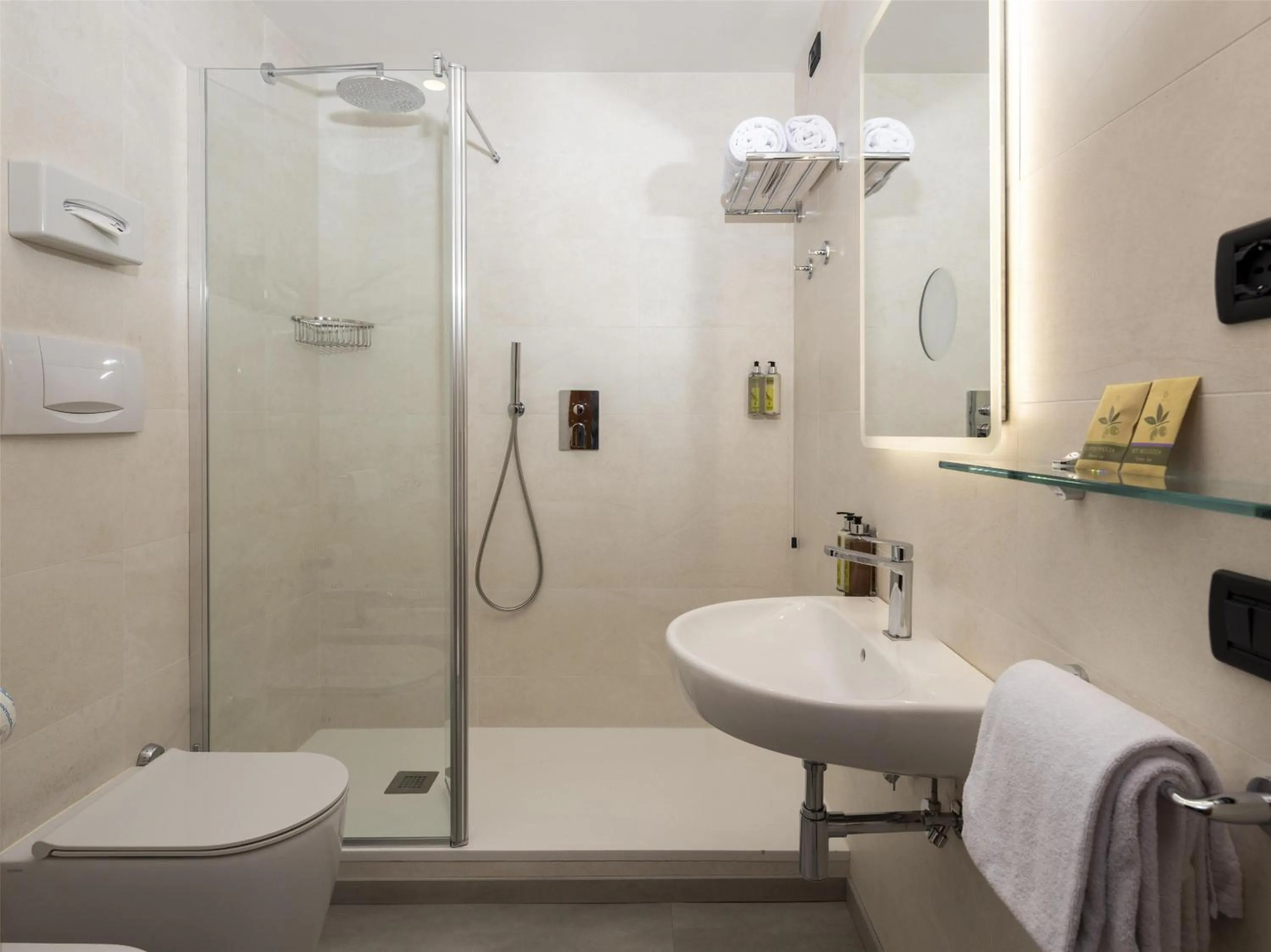 Bathroom in Best Western Regina Elena