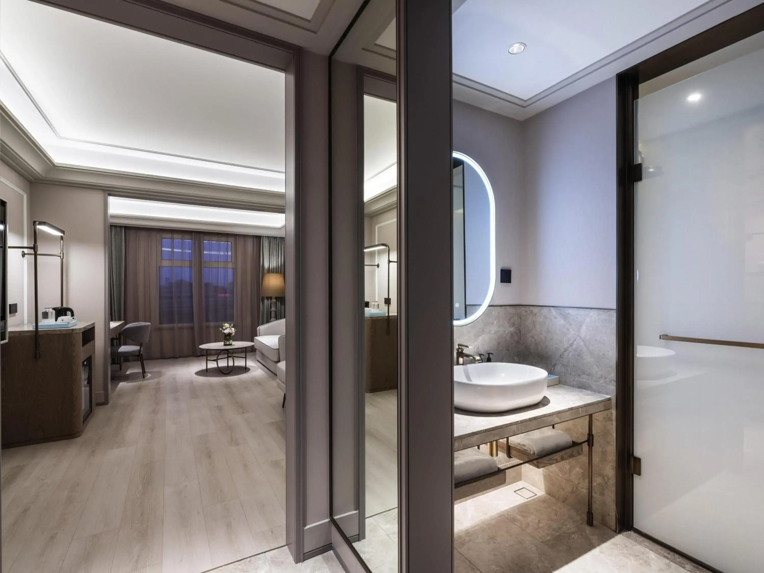 Bedroom in Mercure Shanghai Jinqiao Bedroom in Mercure Shanghai Jinqiao