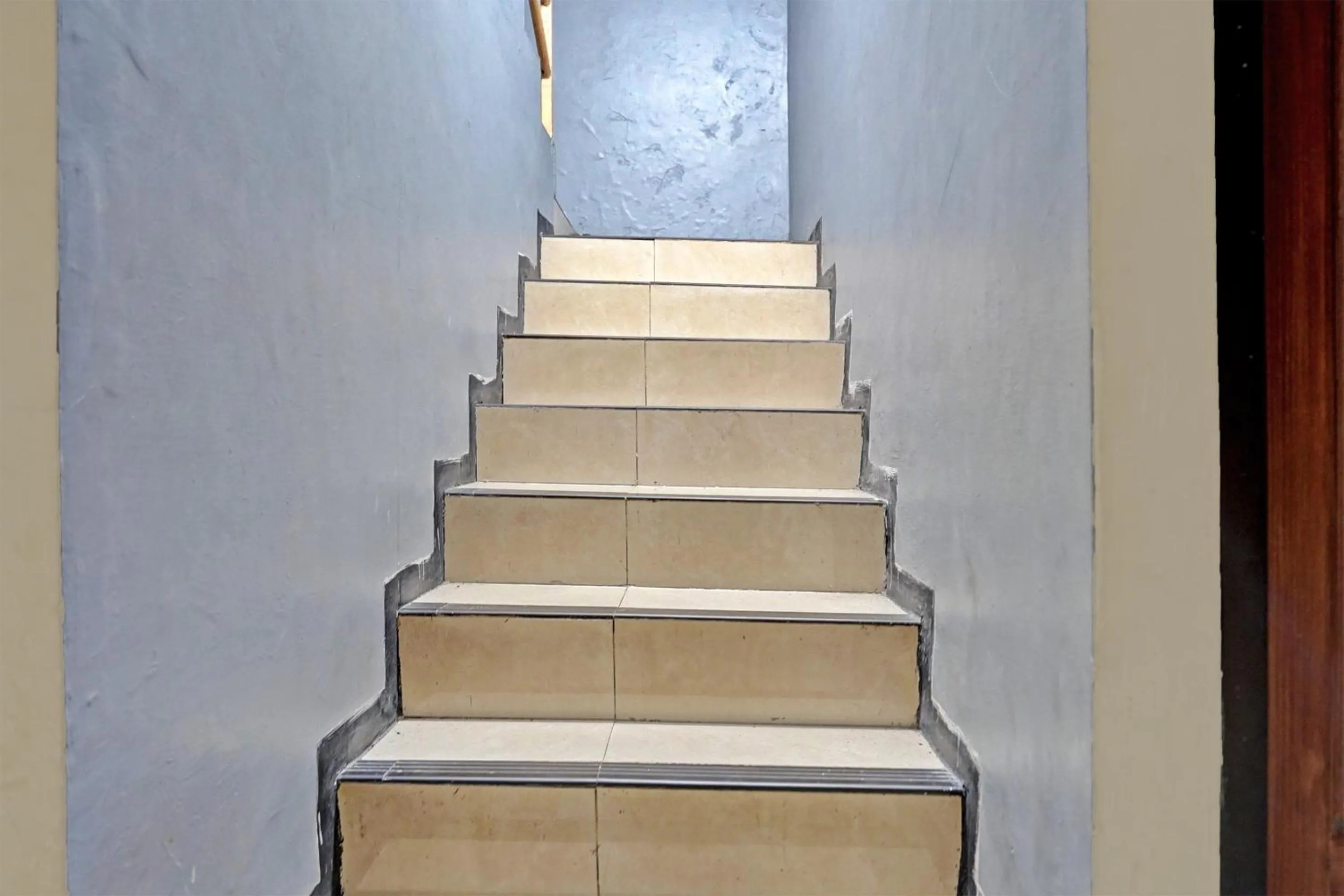 Lobby or reception in OYO 91126 Kertajaya Residence Surabaya