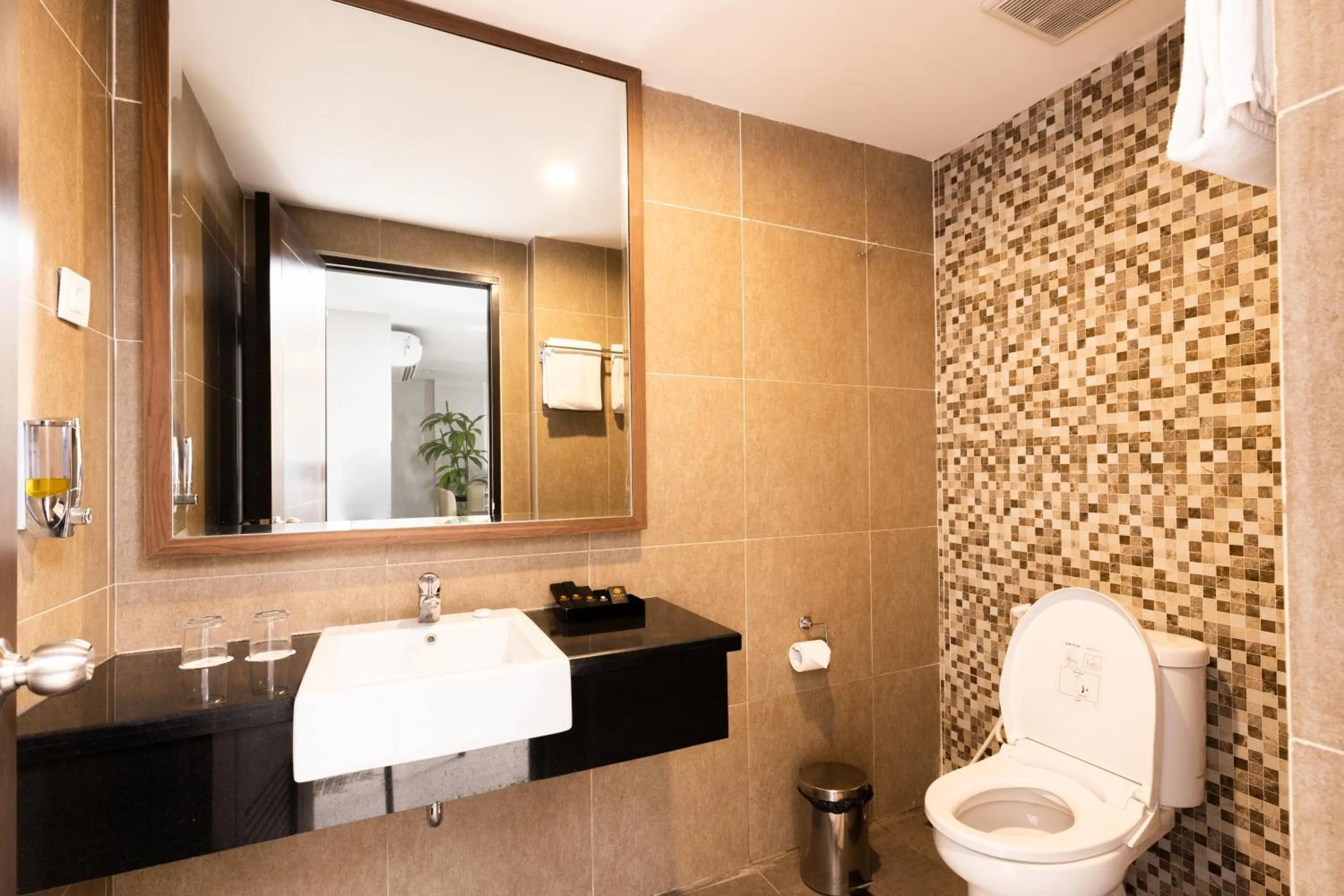 Toilet in Next Hotel Yogyakarta