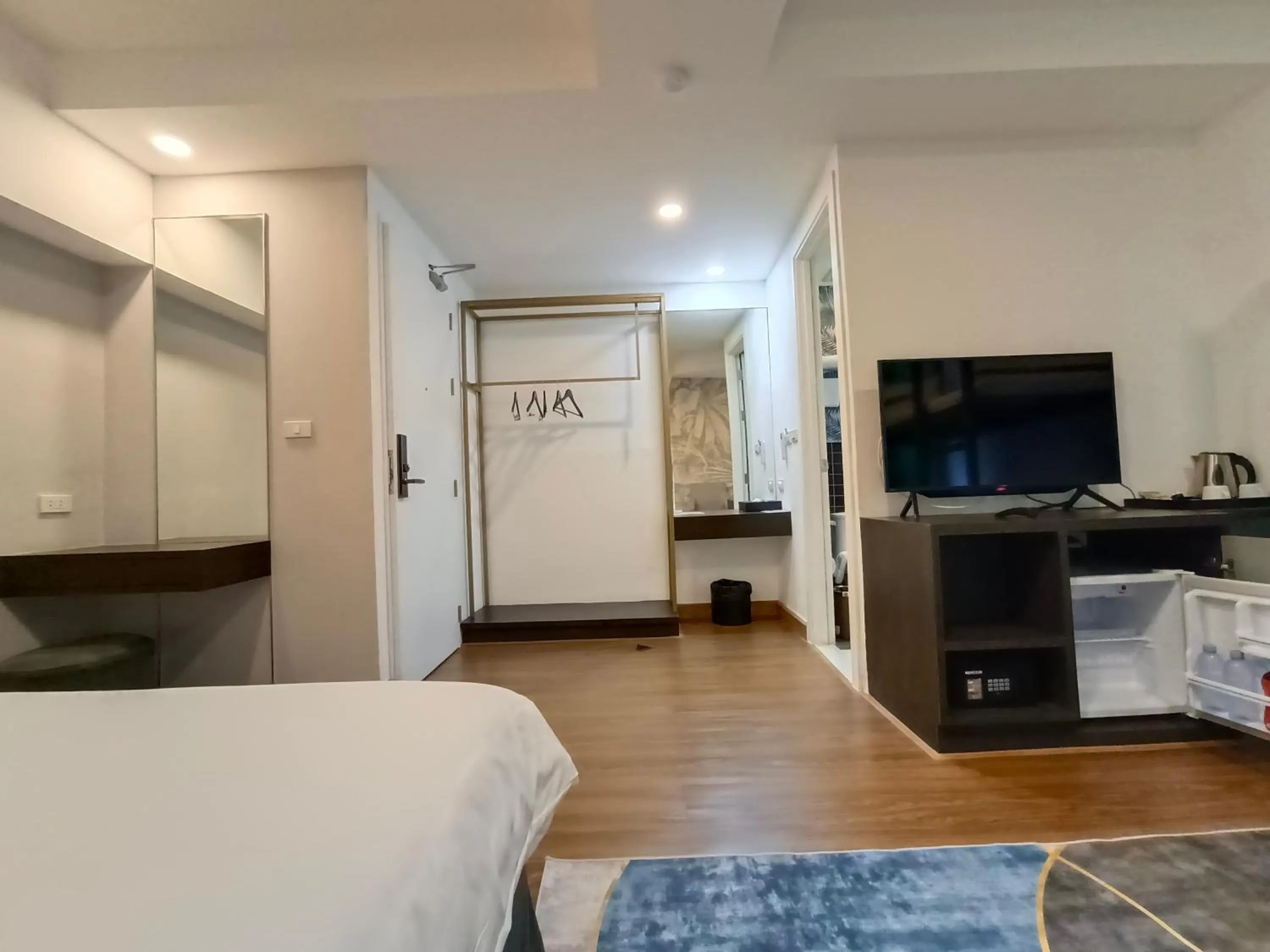 TV and multimedia, Bed in VIVA LA VIDA HOTEL