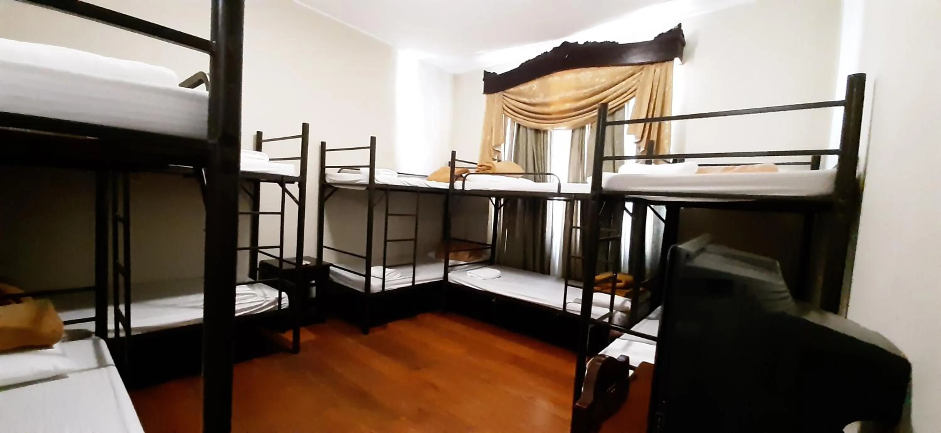 bunk bed, Bed in Hotel Salcedo De Vigan