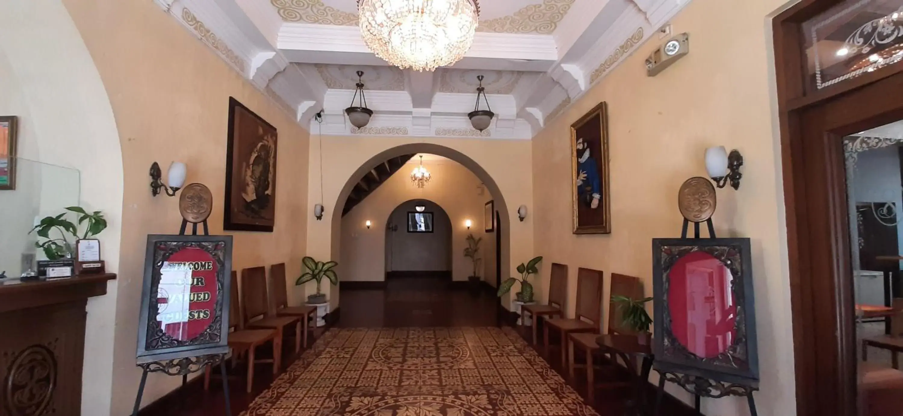 Lobby or reception in Hotel Salcedo De Vigan Lobby or reception in Hotel Salcedo De Vigan