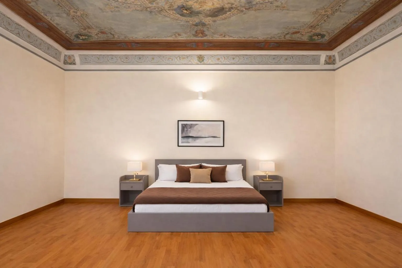 Bed in Open Sicily Residence - Central Apartments Near Quattro Canti