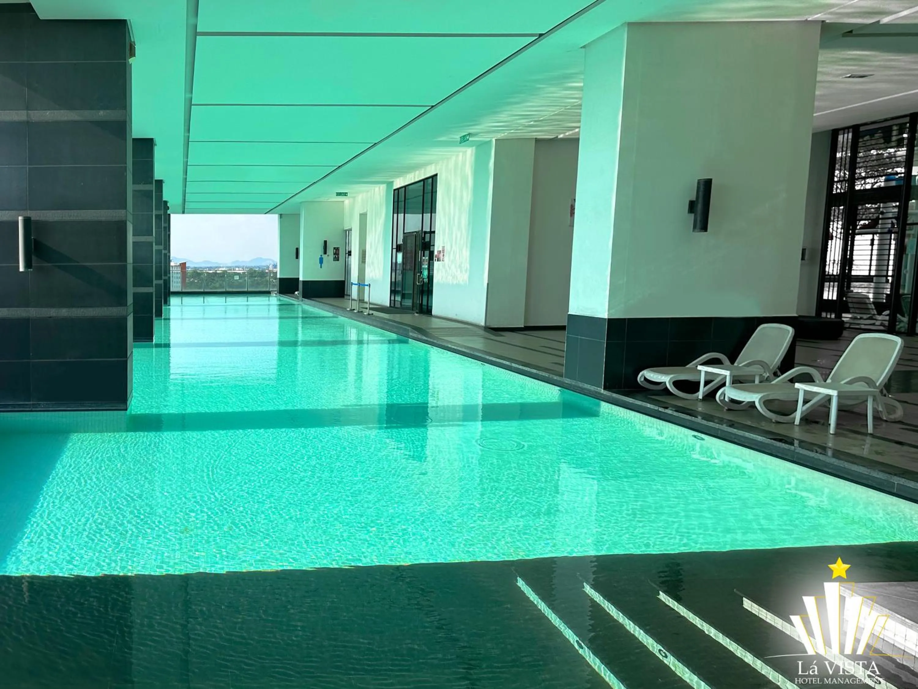 Swimming pool in The Shore Hotel & Residences By Lá VISTA