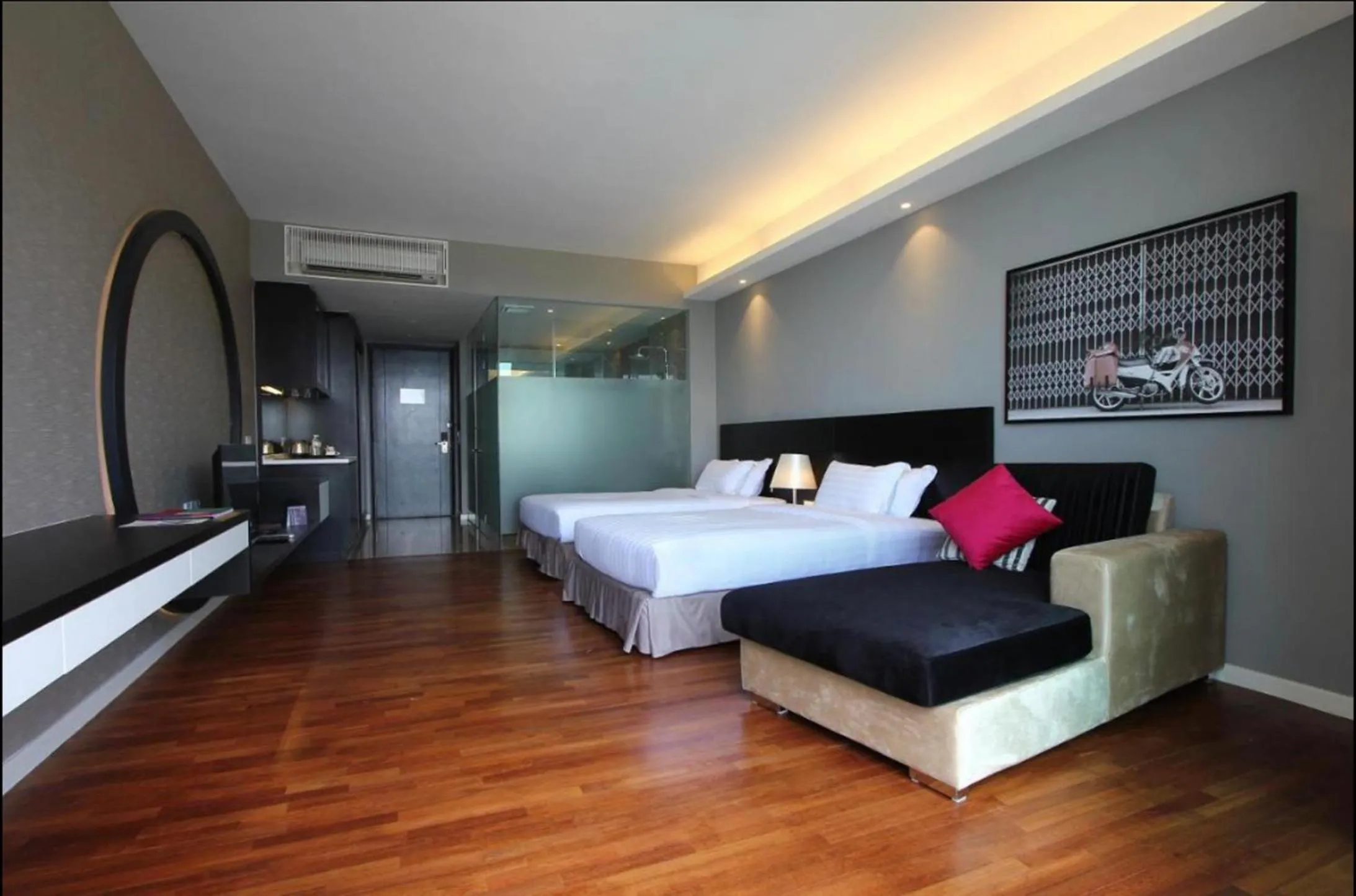 Bedroom, Bed in The Shore Hotel & Residences By Lá VISTA