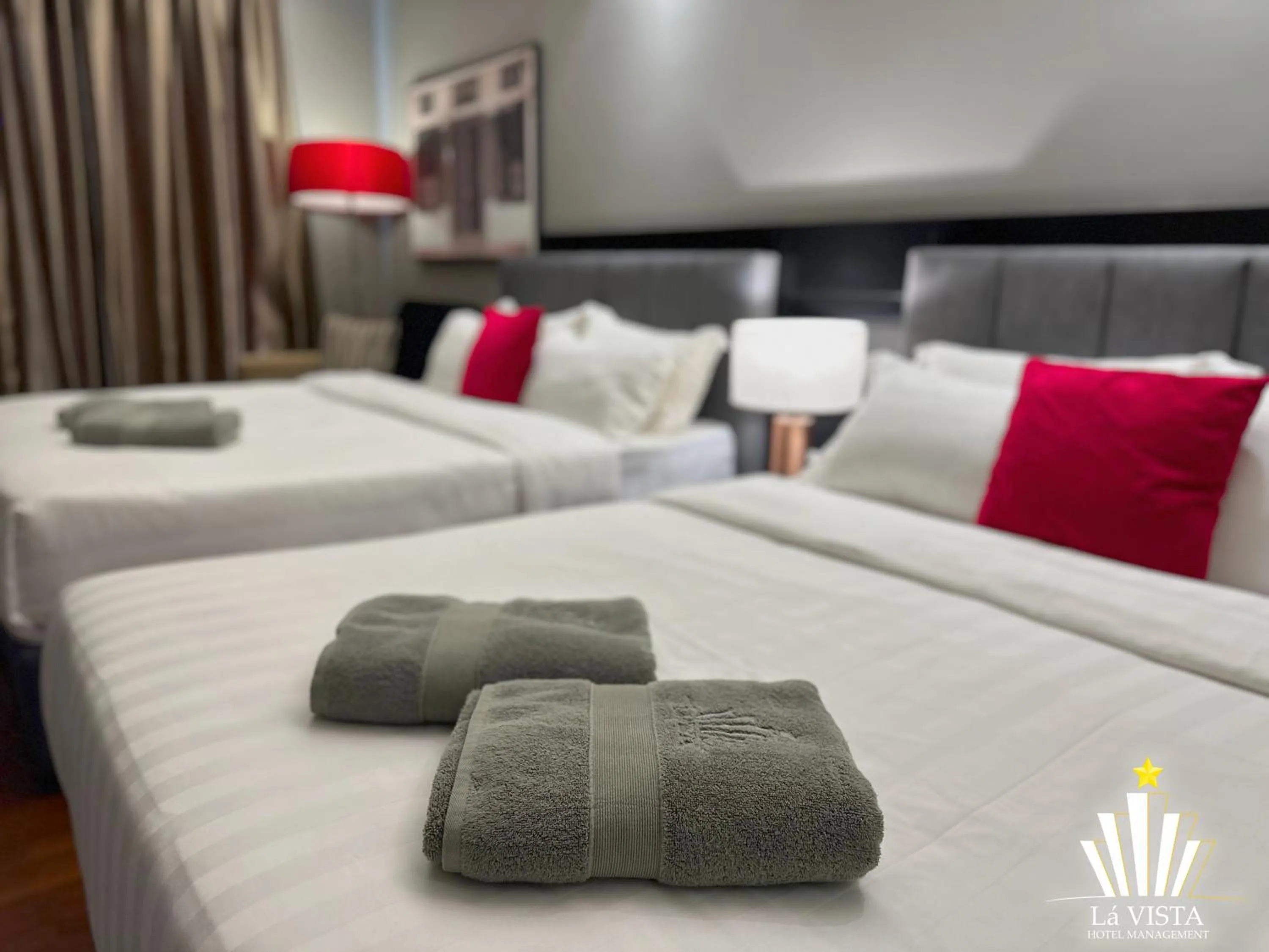 Bed in The Shore Hotel & Residences By Lá VISTA