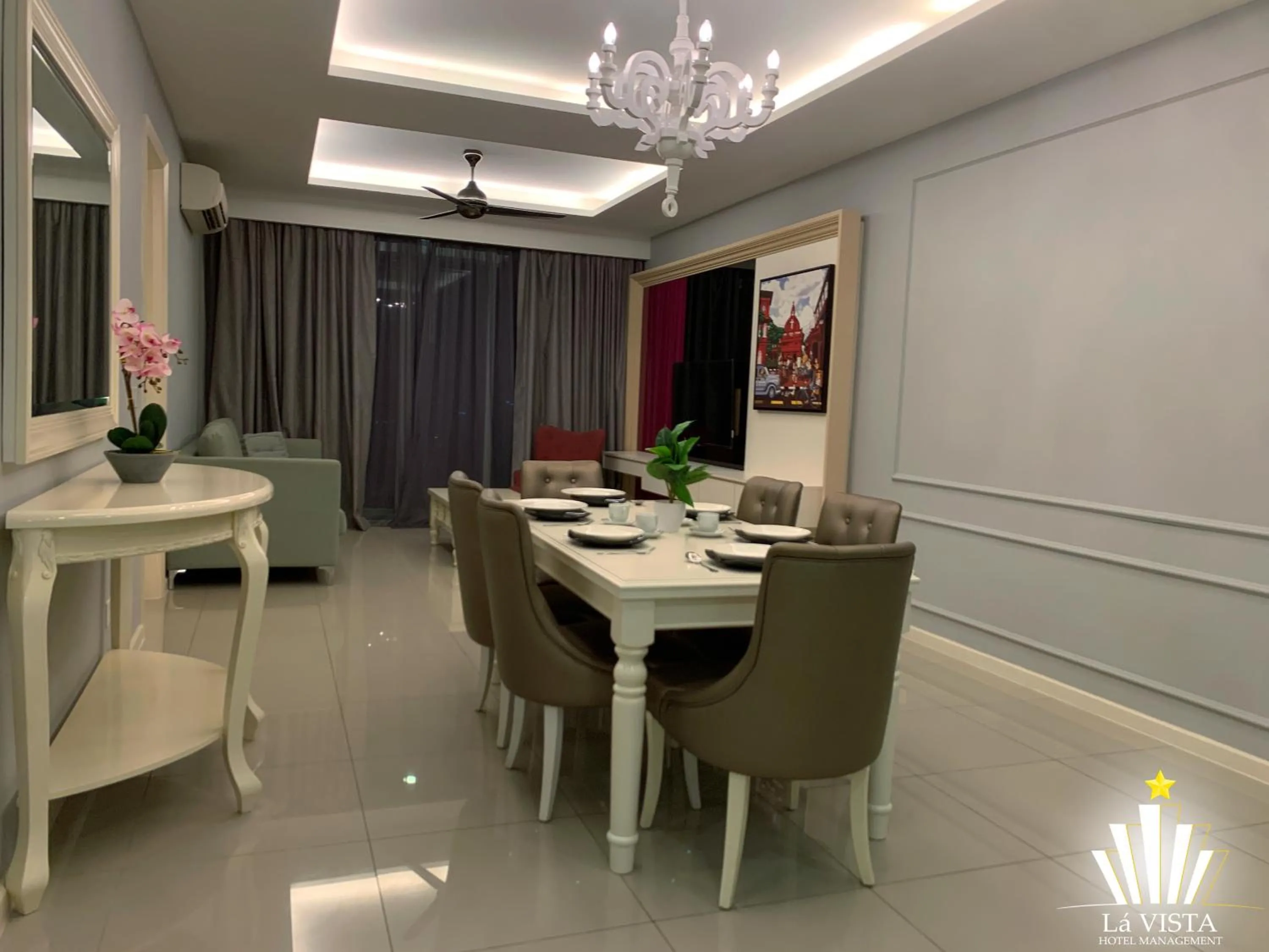 Dining area in The Shore Hotel & Residences By Lá VISTA