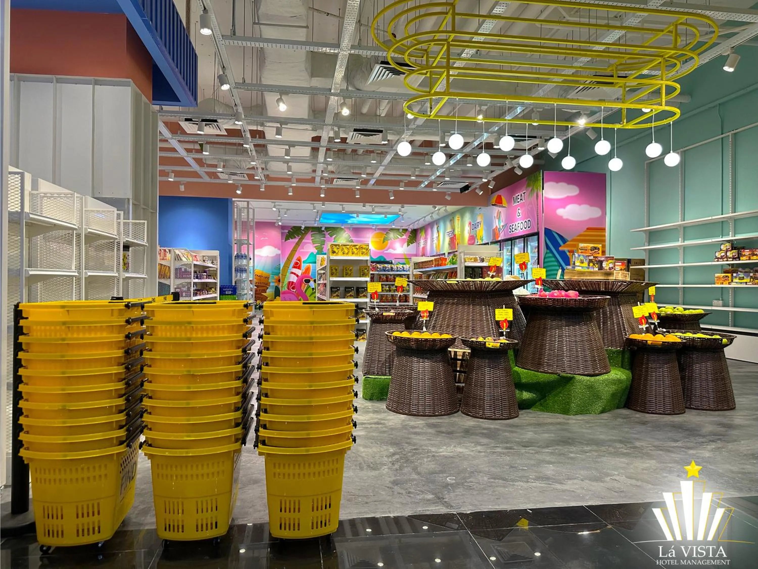 On-site shops in The Shore Hotel & Residences By Lá VISTA