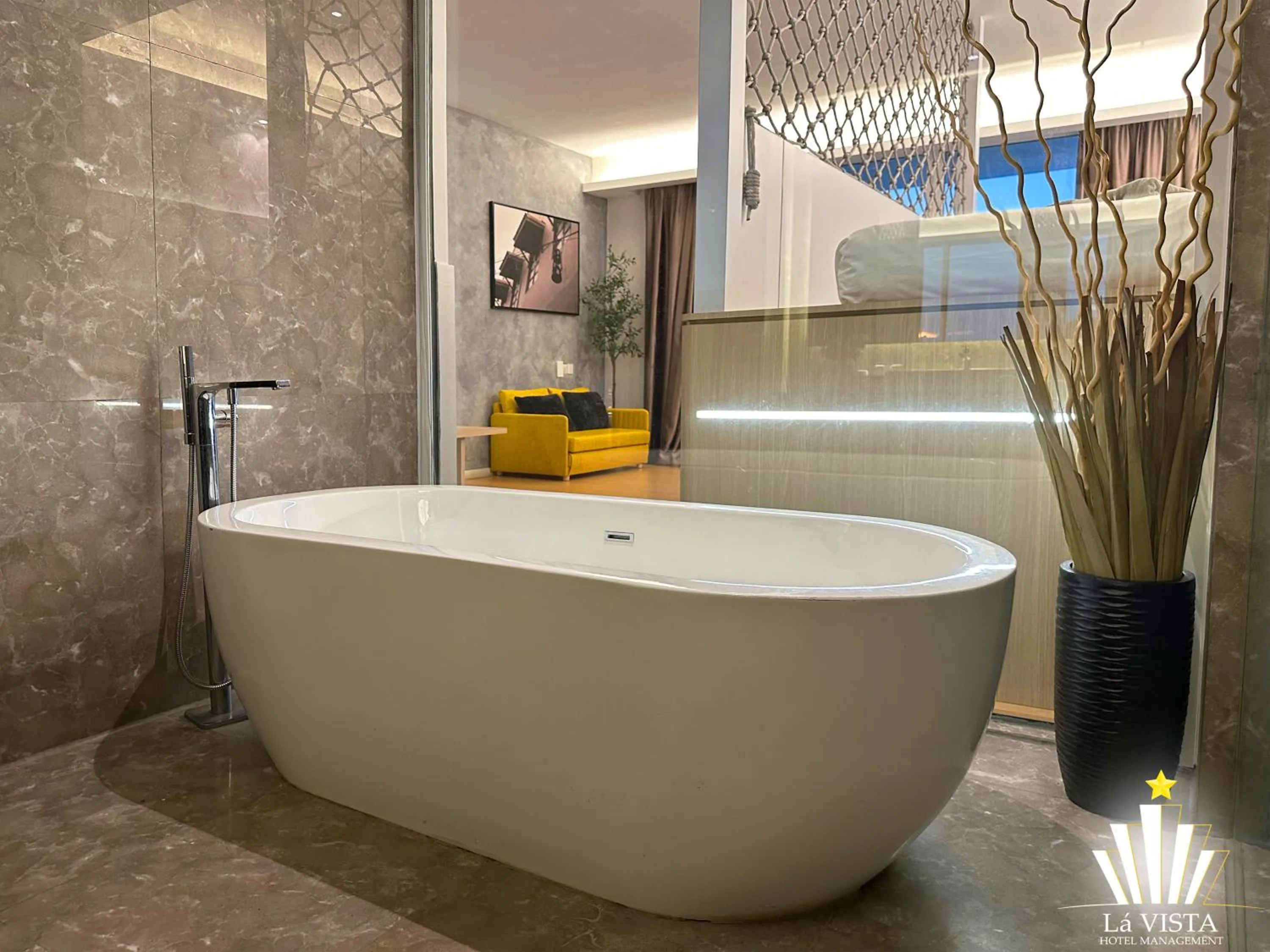 Bathroom in The Shore Hotel & Residences By Lá VISTA