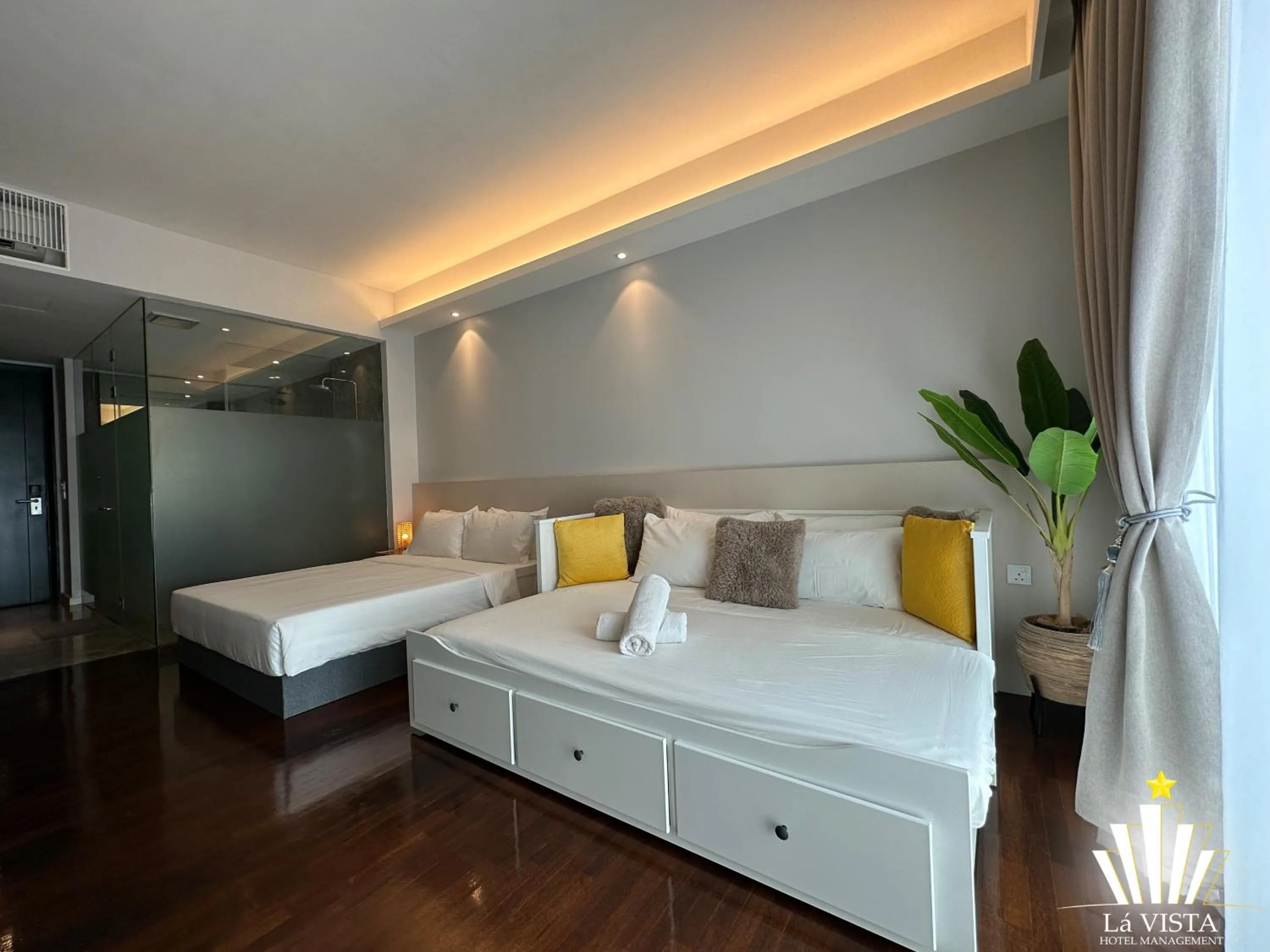 Bed in The Shore Hotel & Residences By Lá VISTA