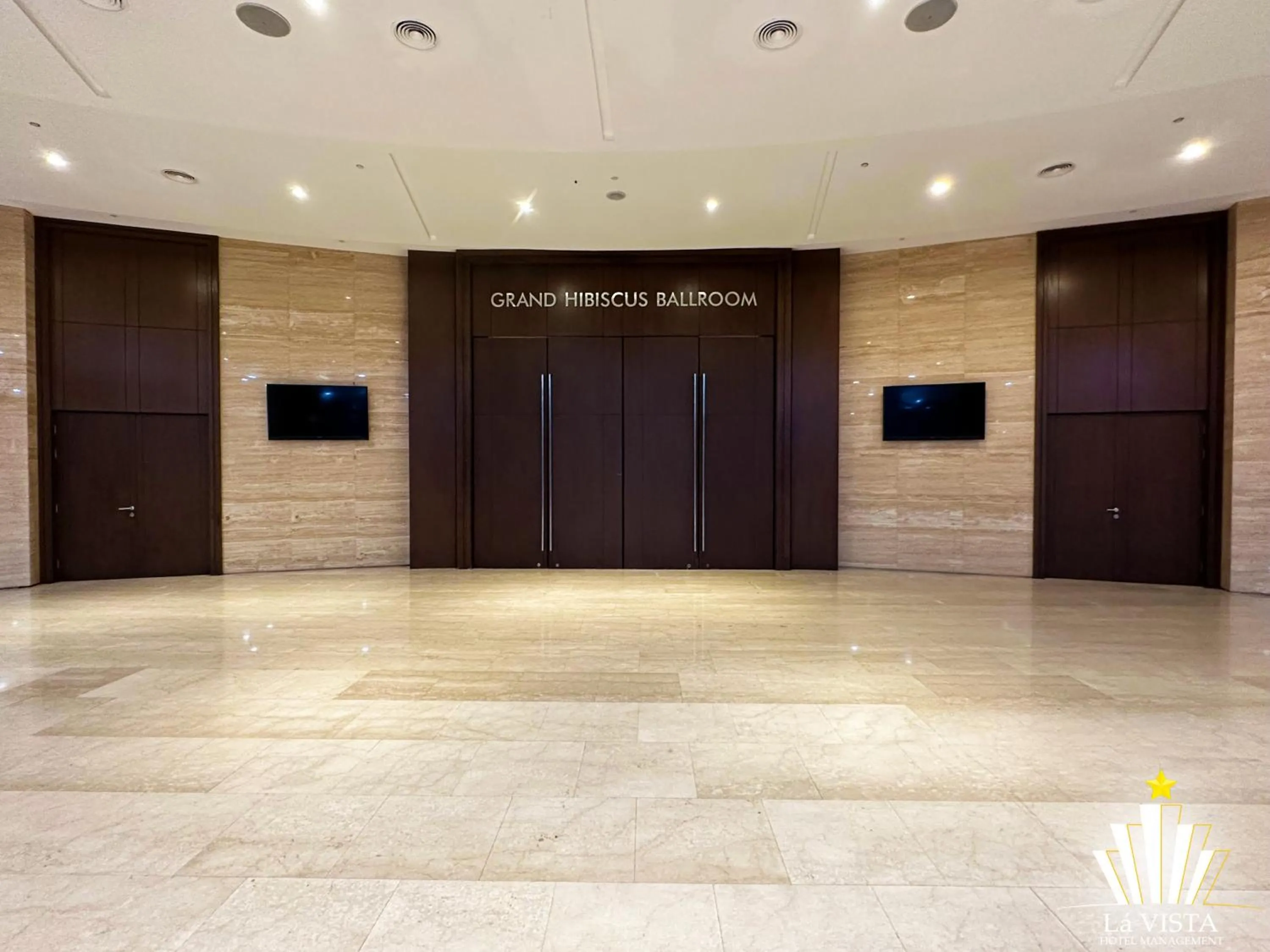 Banquet/Function facilities in The Shore Hotel & Residences By Lá VISTA