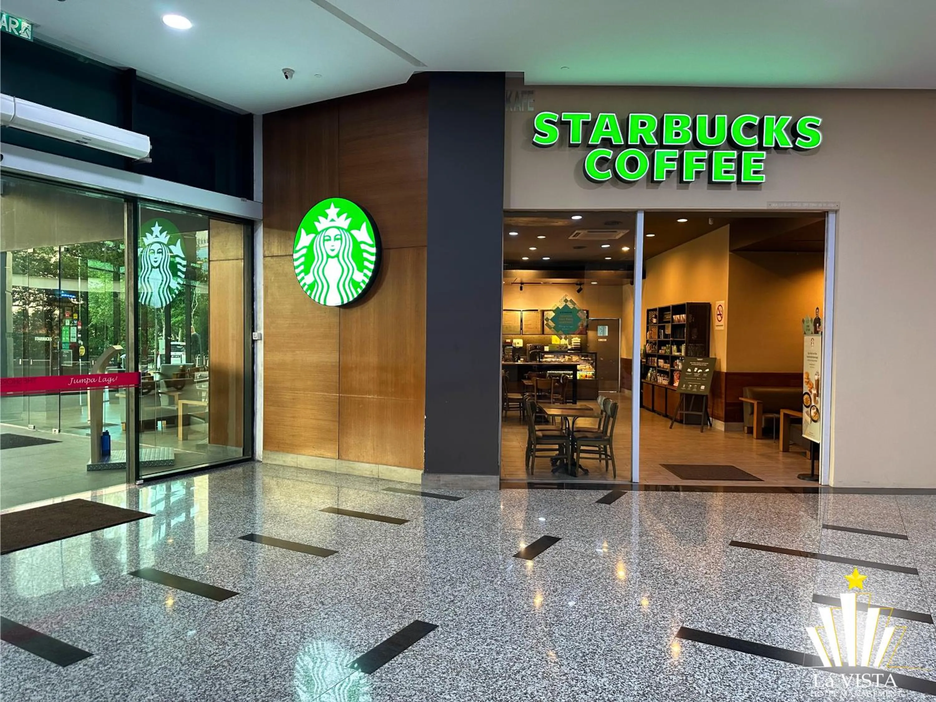 Coffee/tea facilities in The Shore Hotel & Residences By Lá VISTA