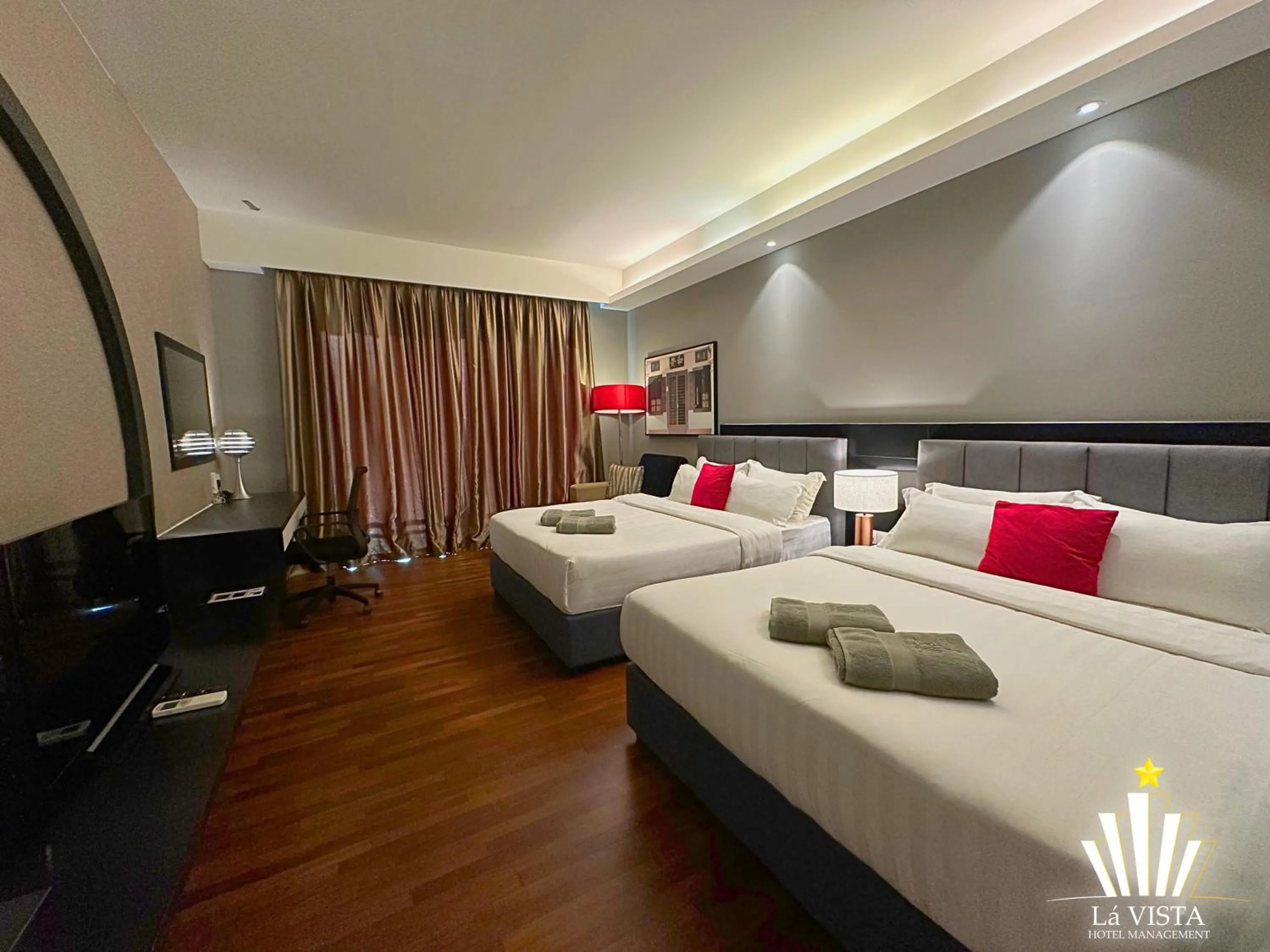 Bed in The Shore Hotel & Residences By Lá VISTA