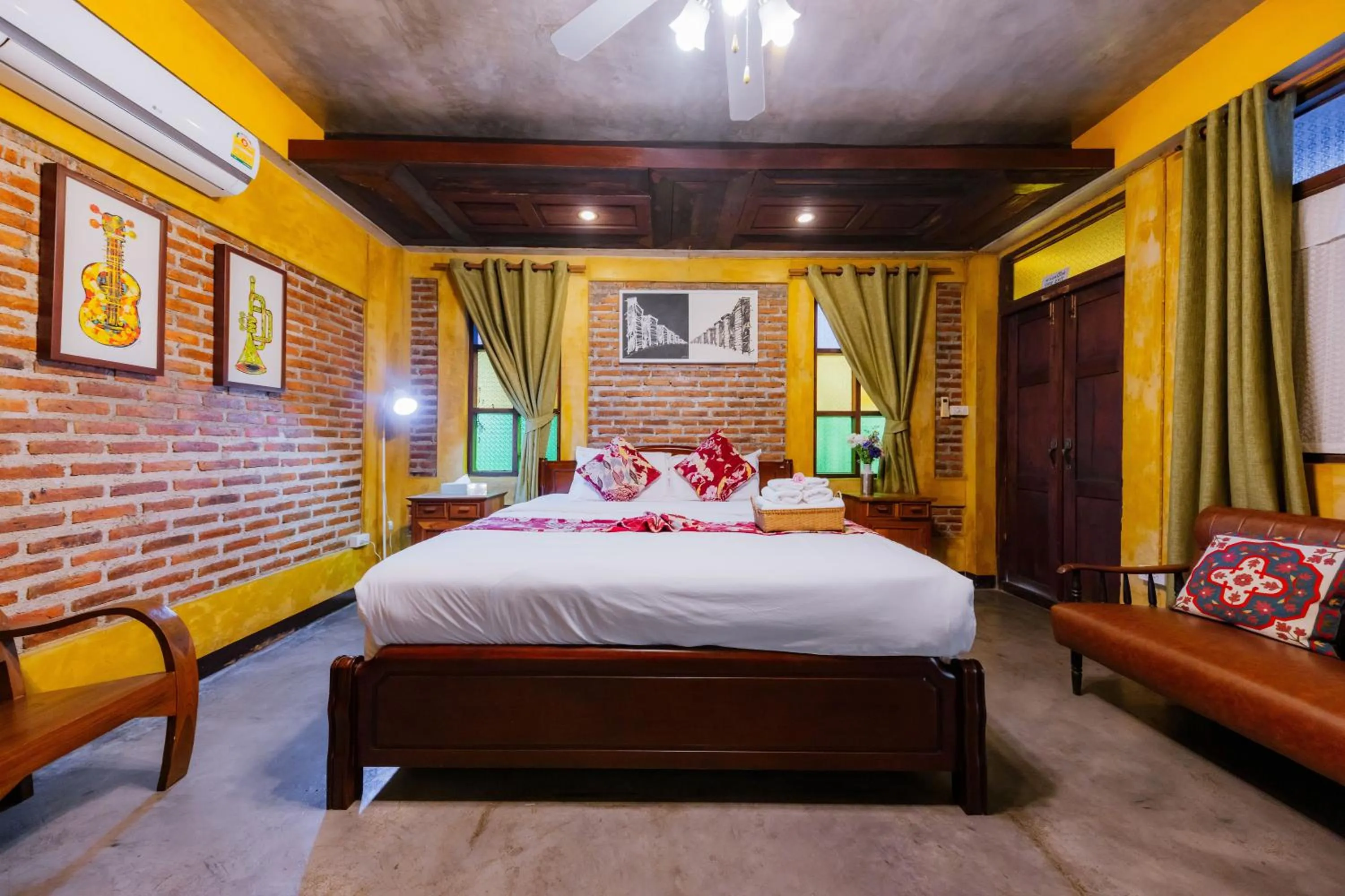 Bedroom, Bed in Teewana Resort Chiang Mai