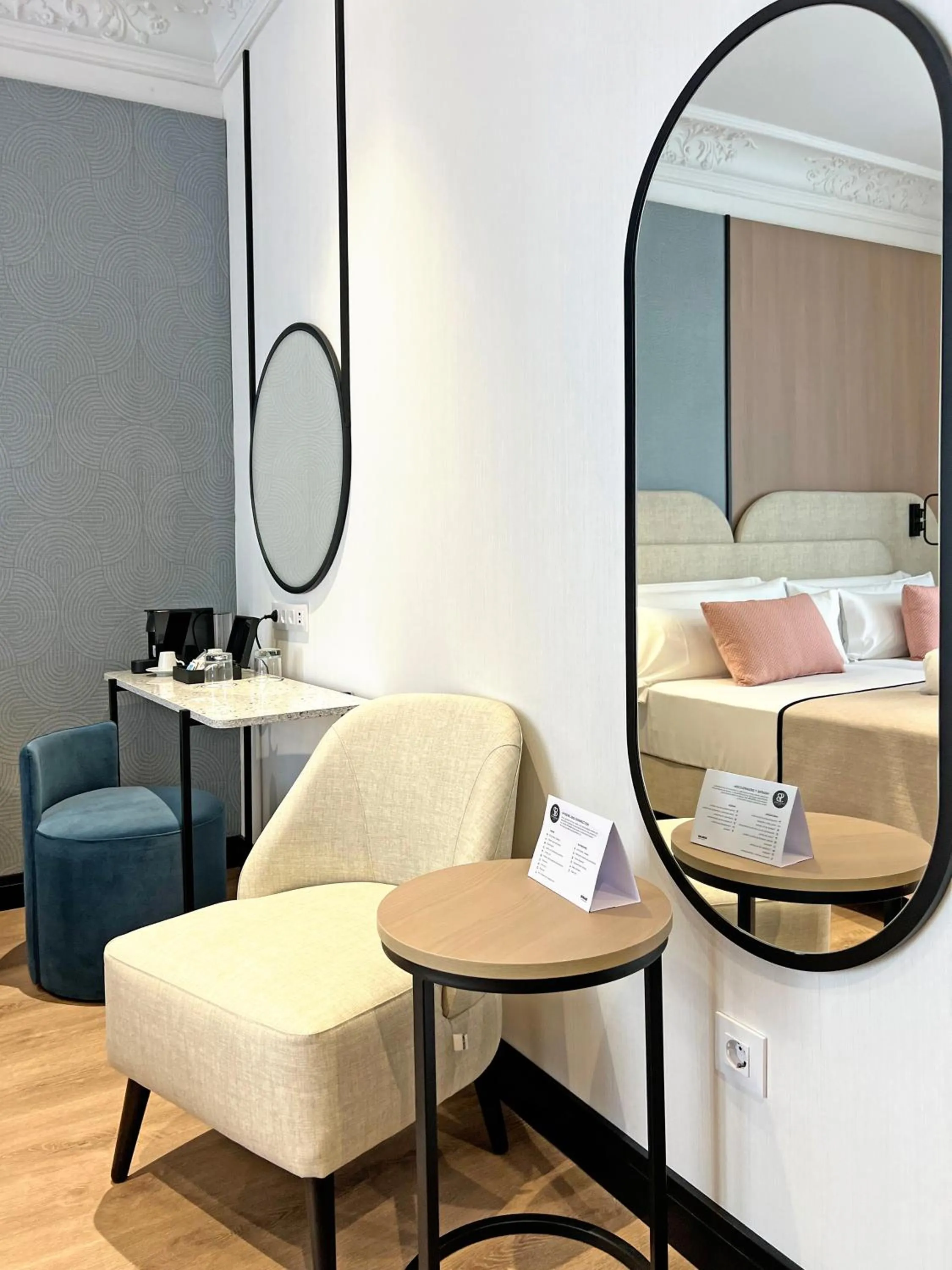 Decorative detail, Bed in Soho Boutique Turia