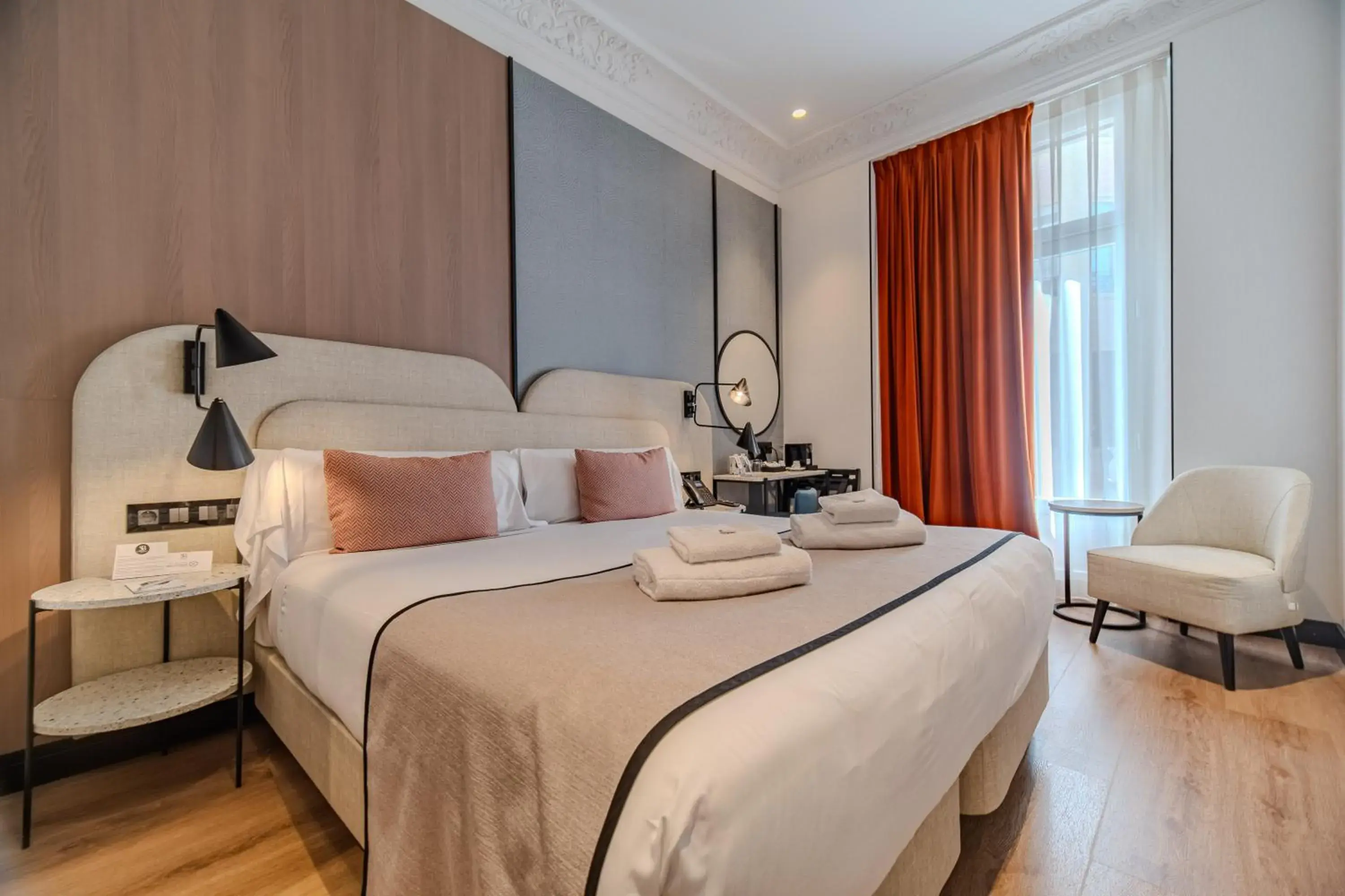 Bedroom, Bed in Soho Boutique Turia Bedroom, Bed in Soho Boutique Turia