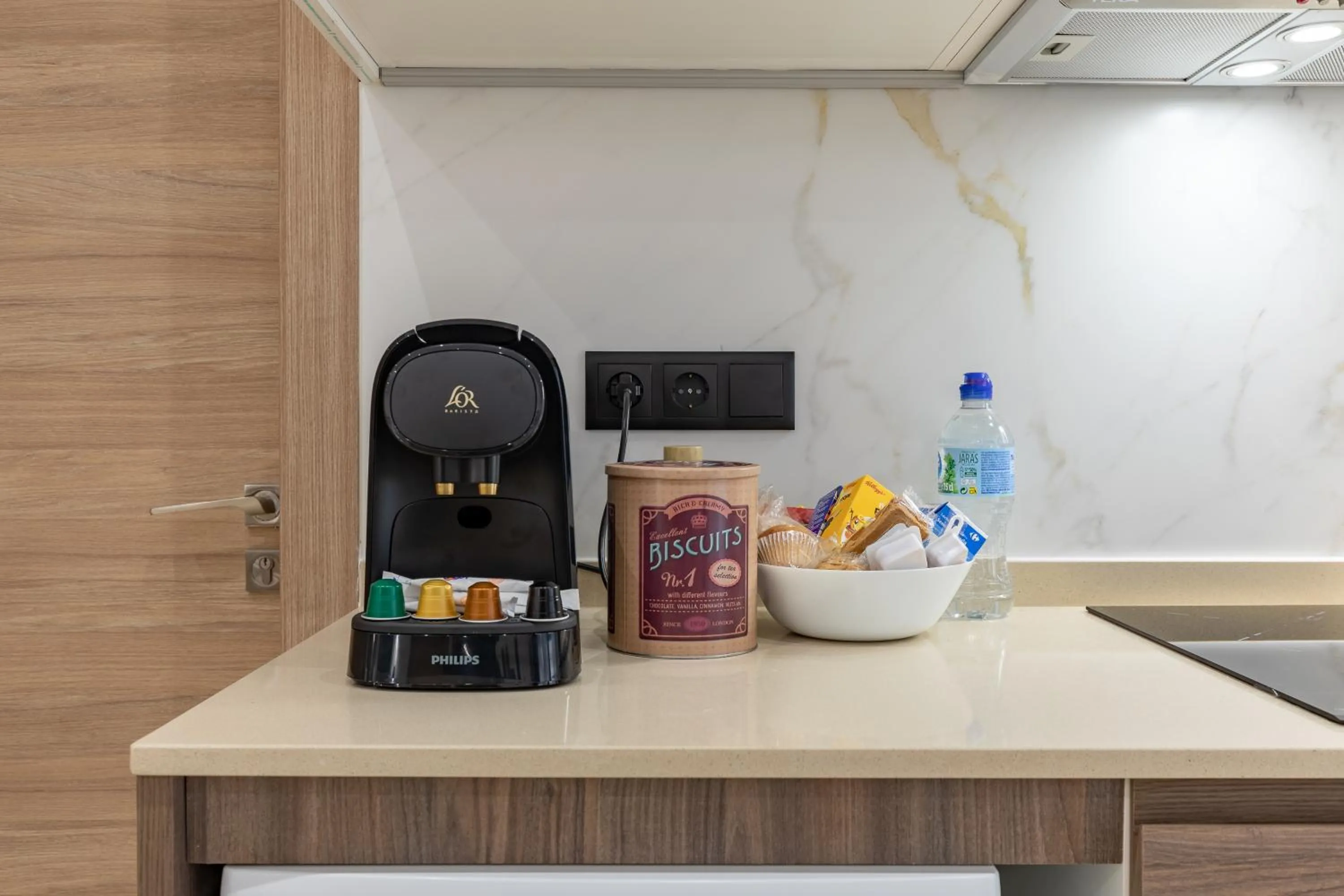 Coffee/tea facilities in Travel Habitat La Marina Real