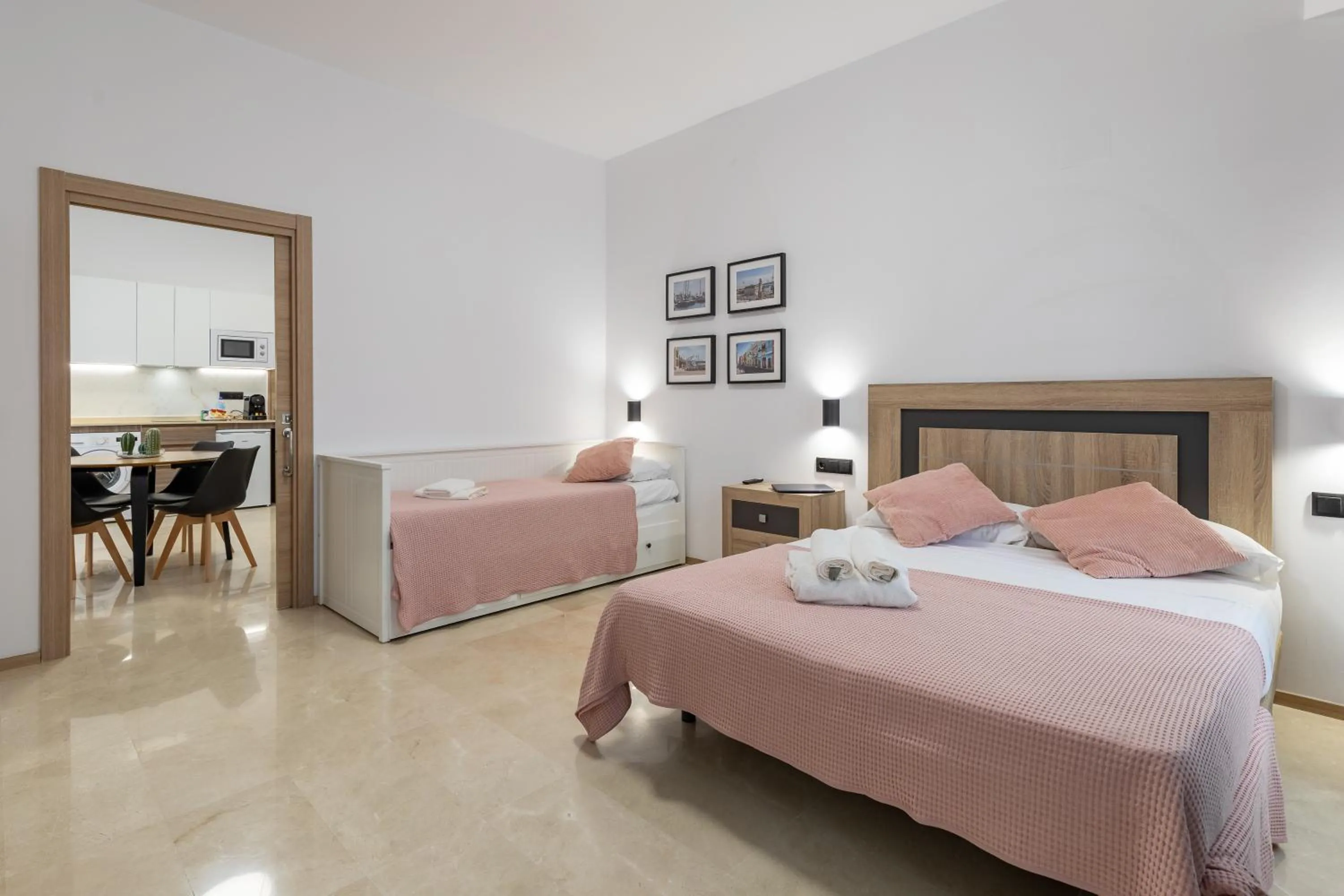 Bed in Travel Habitat La Marina Real