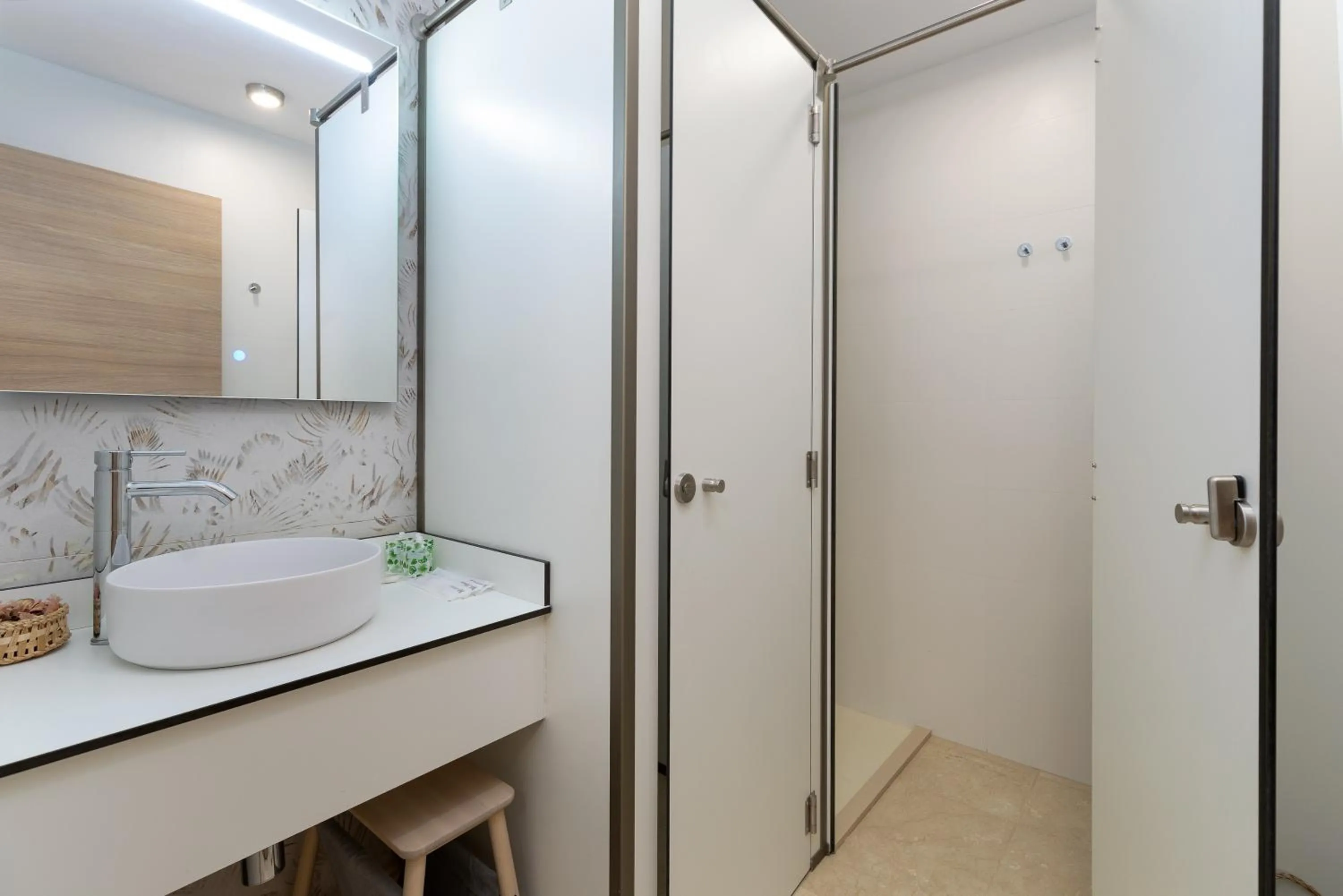 Bathroom in Travel Habitat La Marina Real