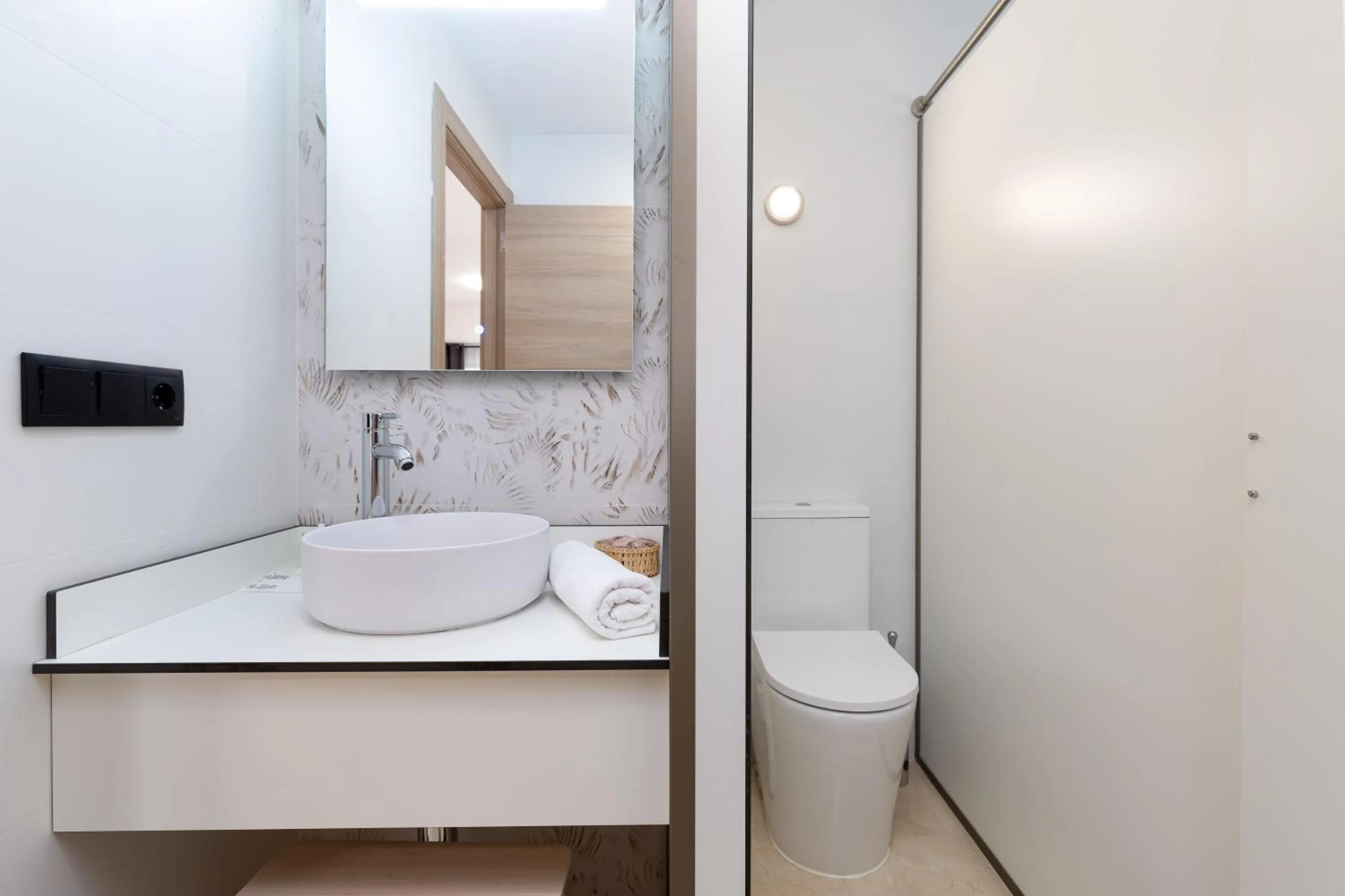 Toilet in Travel Habitat La Marina Real