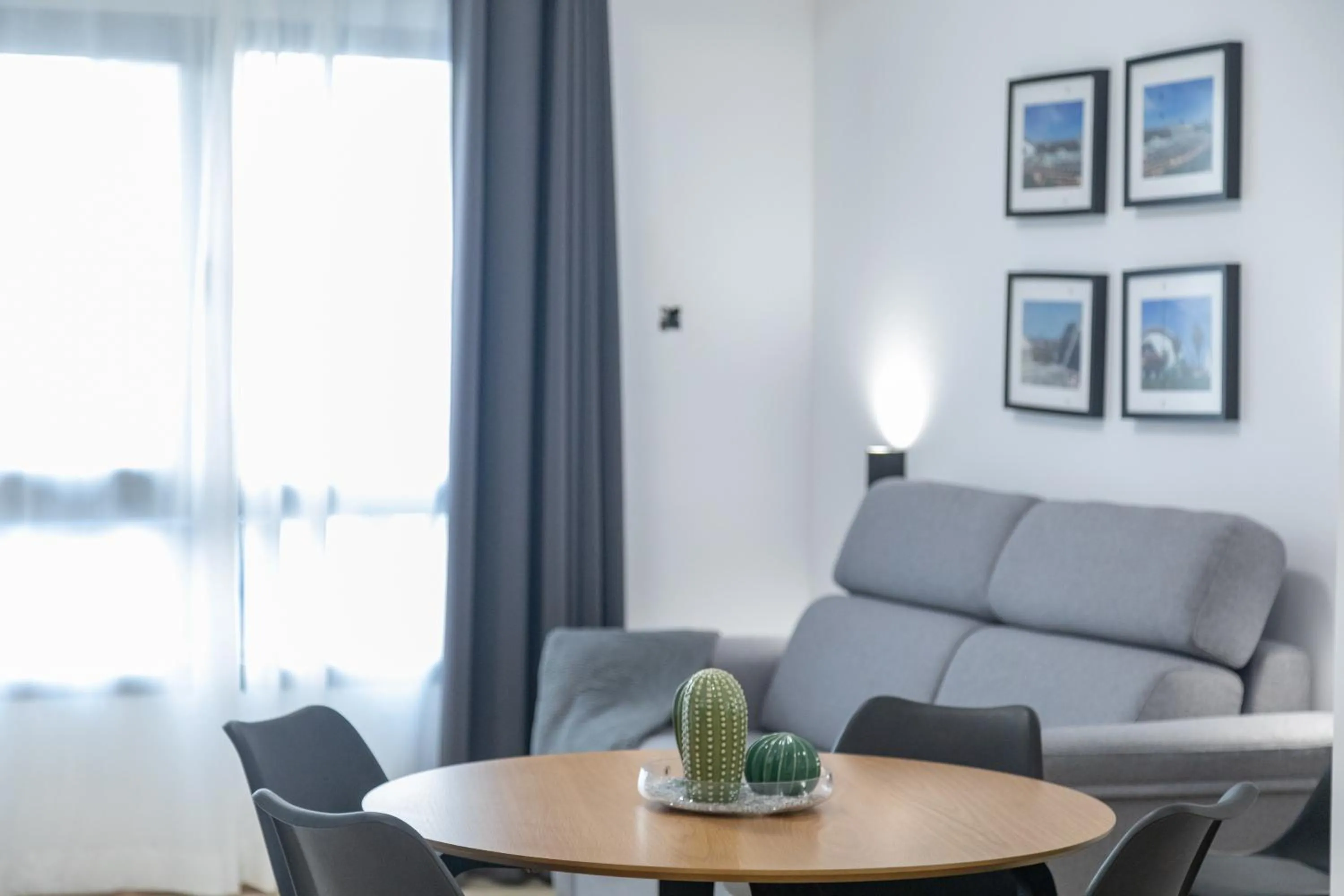 Seating area in Travel Habitat La Marina Real