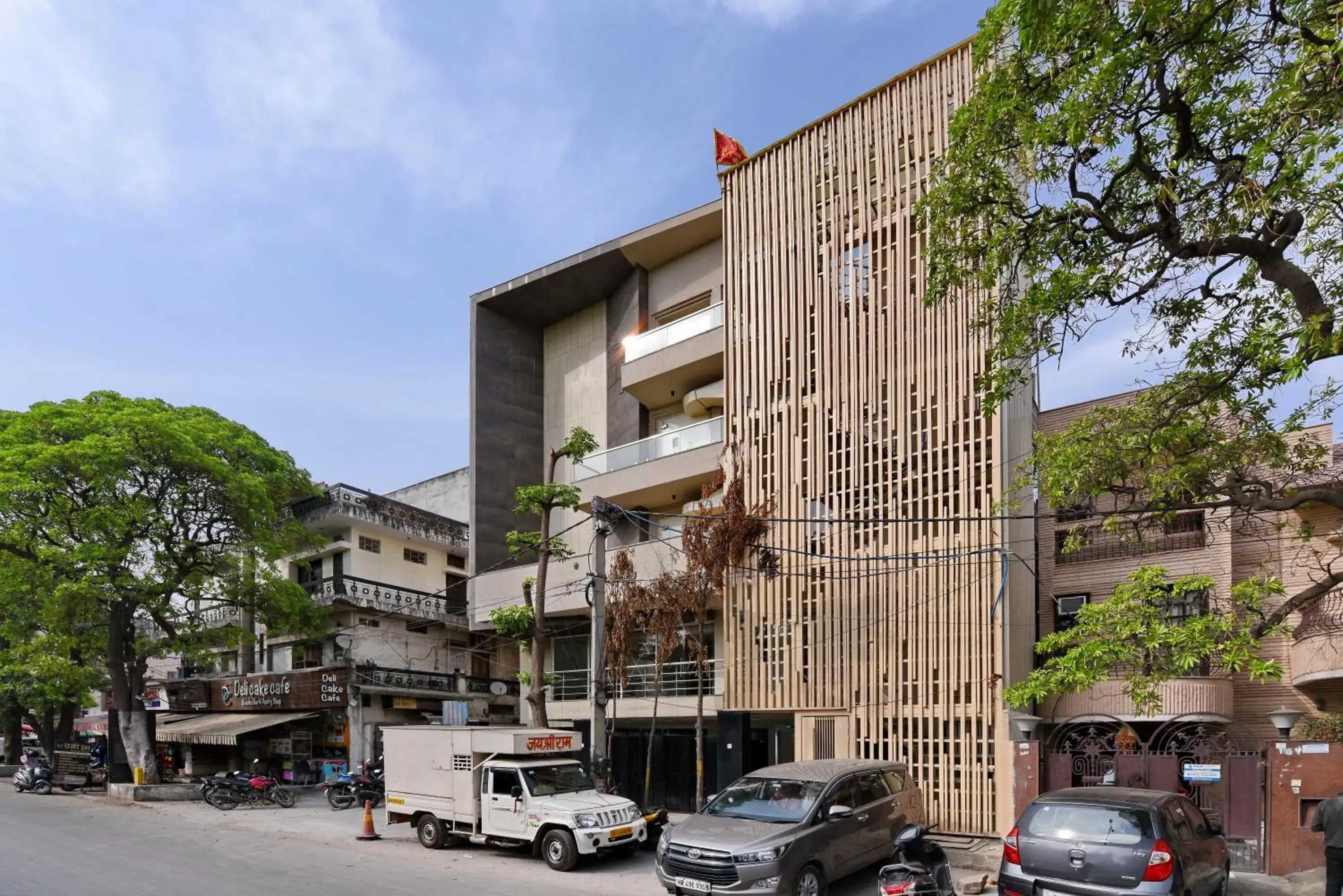 Property building in Hotel Leo Saffron - Pitampura Property building in Hotel Leo Saffron - Pitampura