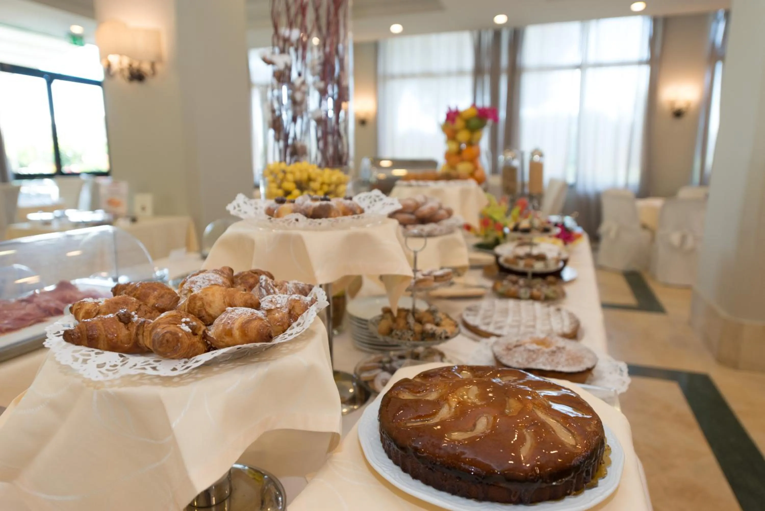 Continental breakfast in Hotel Nettuno
