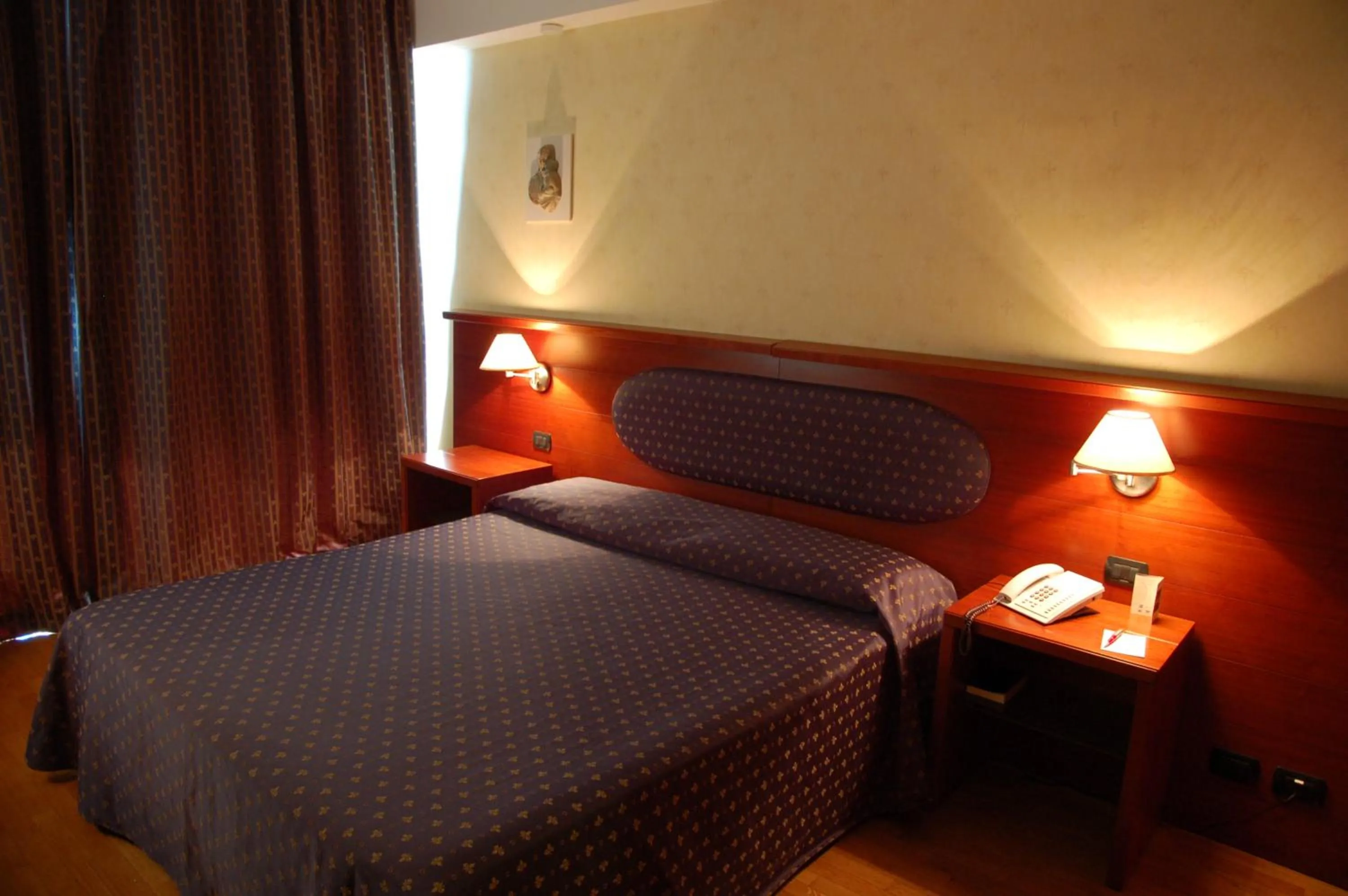 Photo of the whole room, Bed in Hotel Nettuno