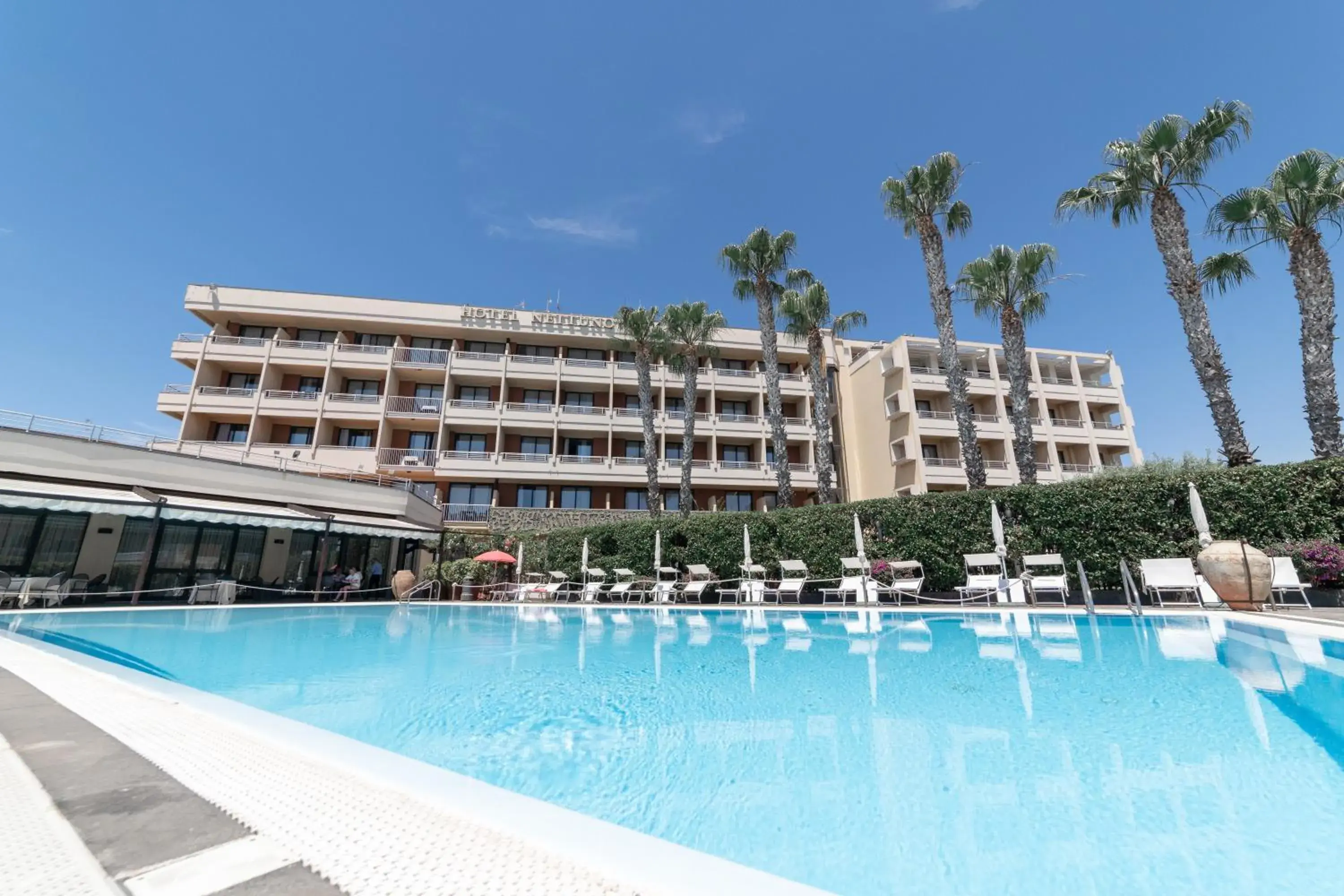 Property building in Hotel Nettuno Property building in Hotel Nettuno