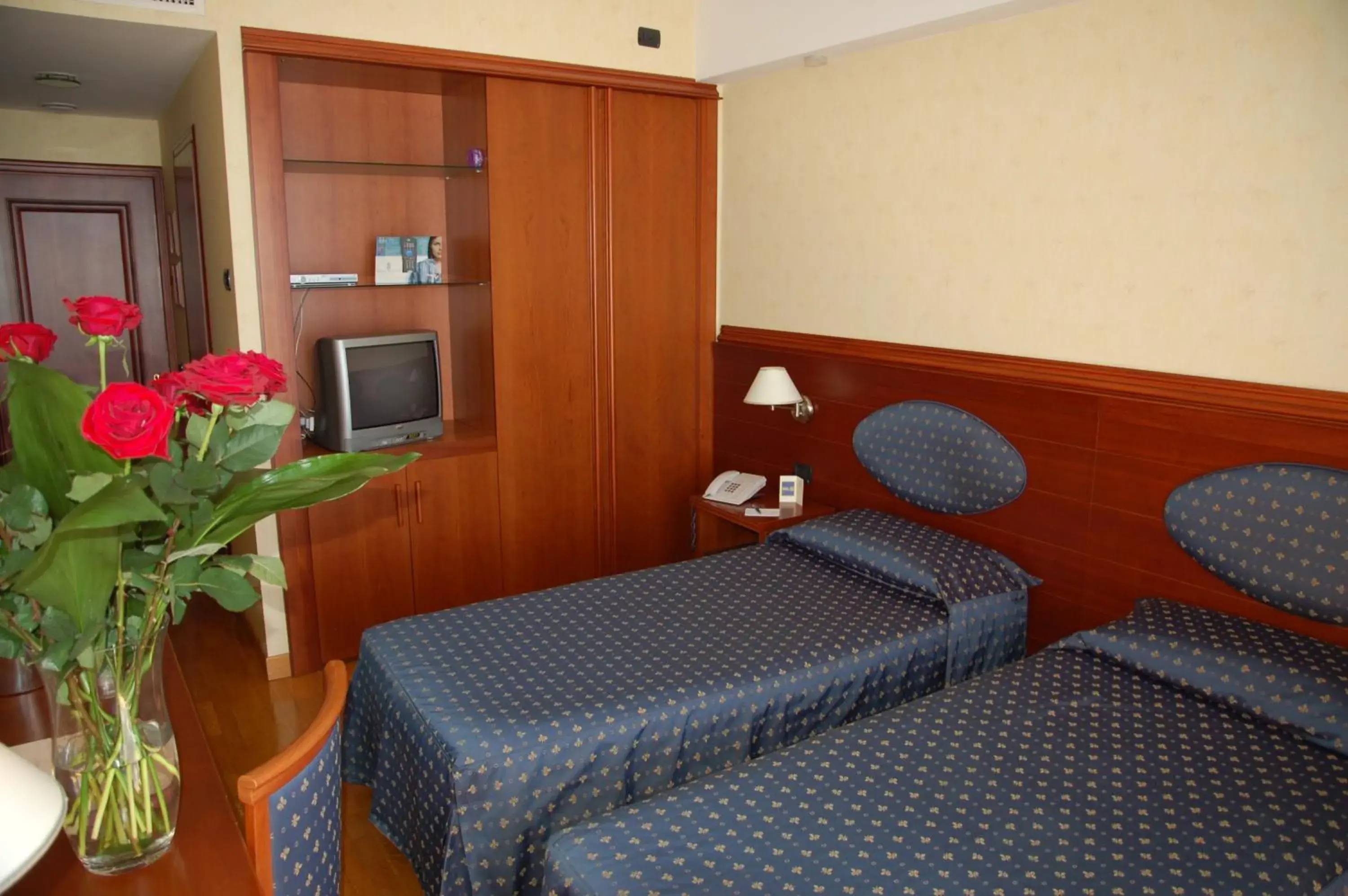 Photo of the whole room, Bed in Hotel Nettuno