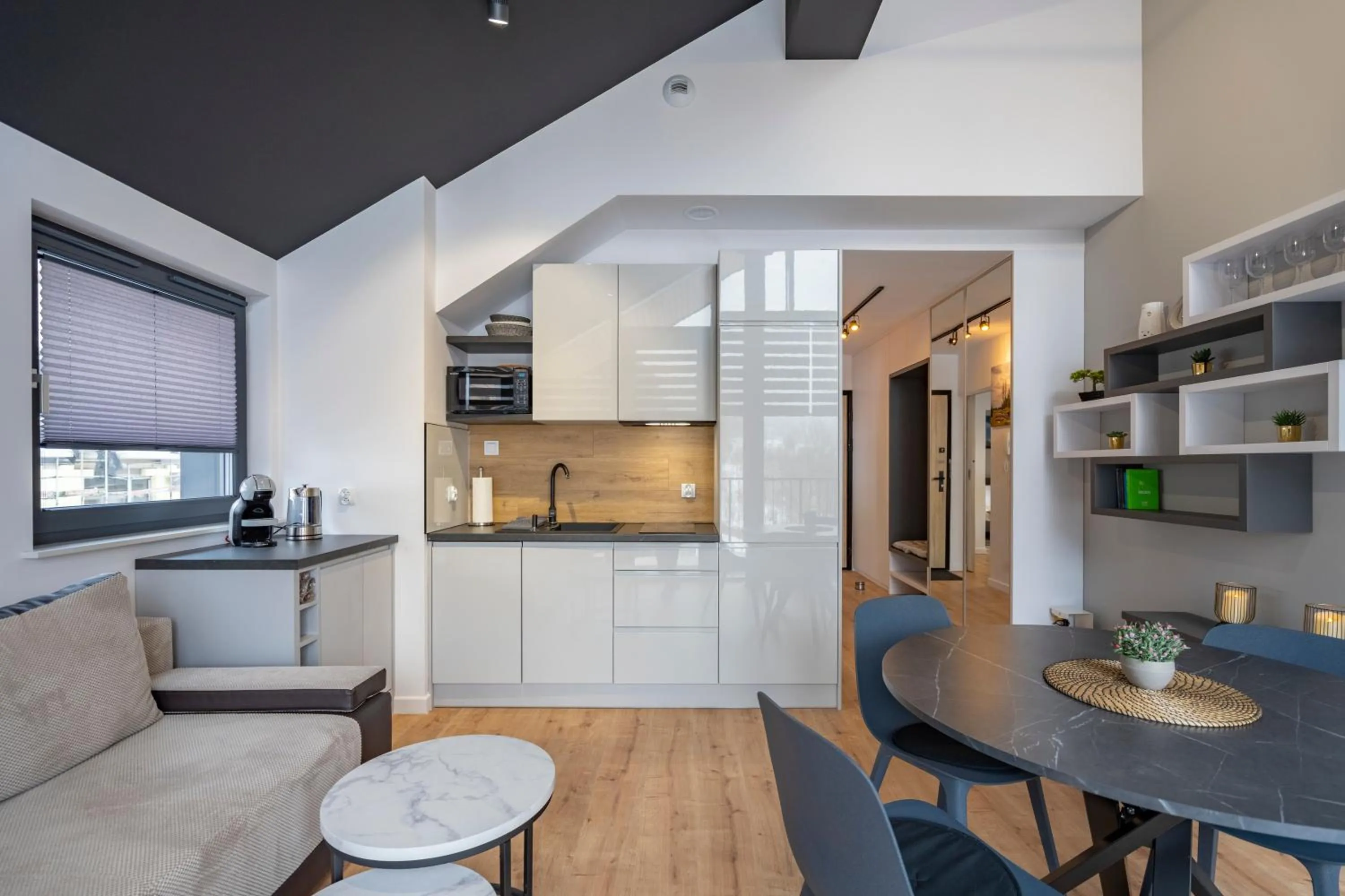 Kitchen or kitchenette in RentPlanet - Apartamenty IzerSKI Resort