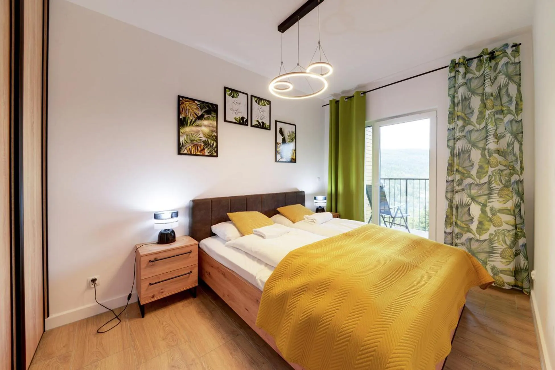 Bed in RentPlanet - Apartamenty IzerSKI Resort