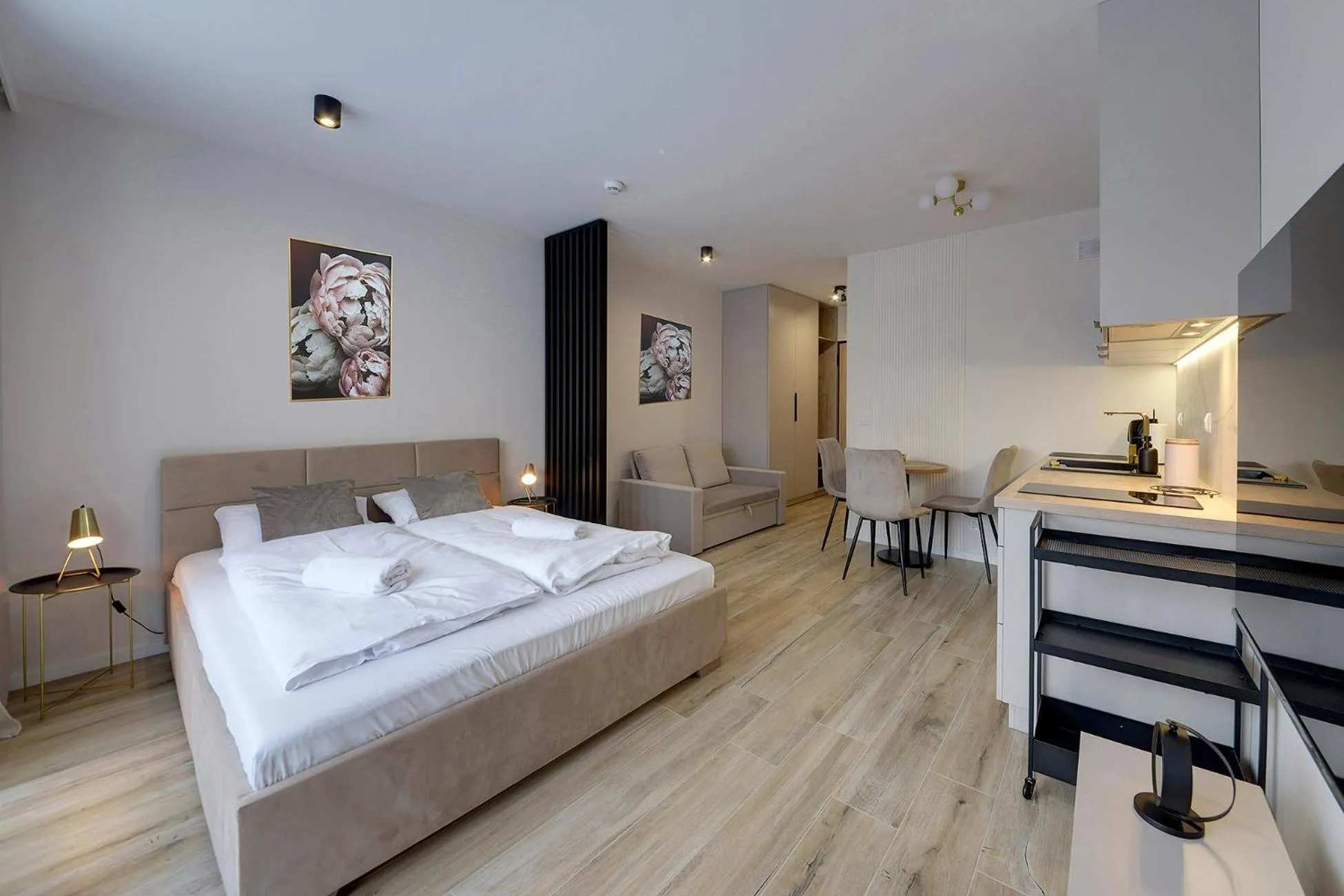 Bed in RentPlanet - Apartamenty IzerSKI Resort