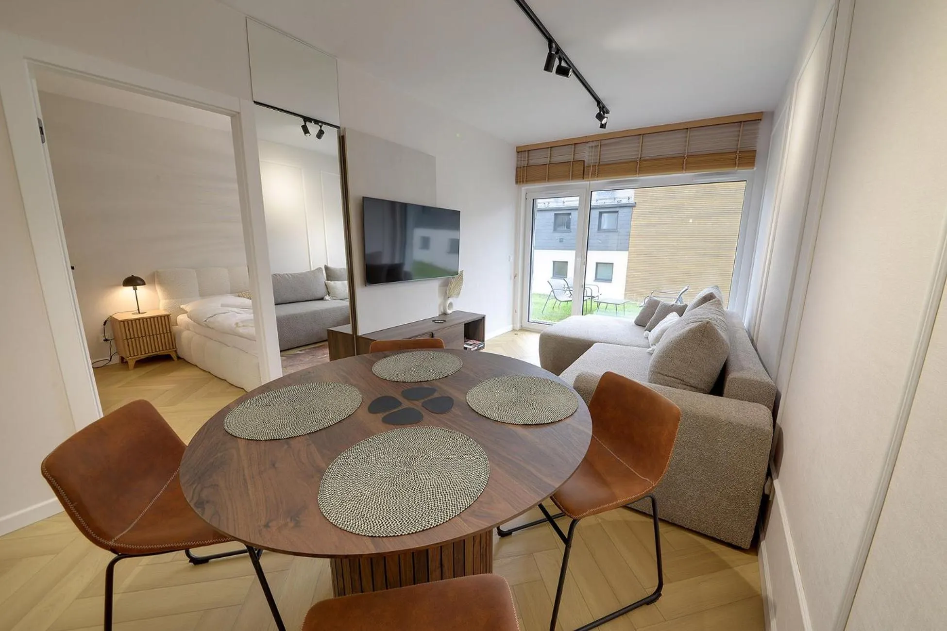 TV and multimedia in RentPlanet - Apartamenty IzerSKI Resort