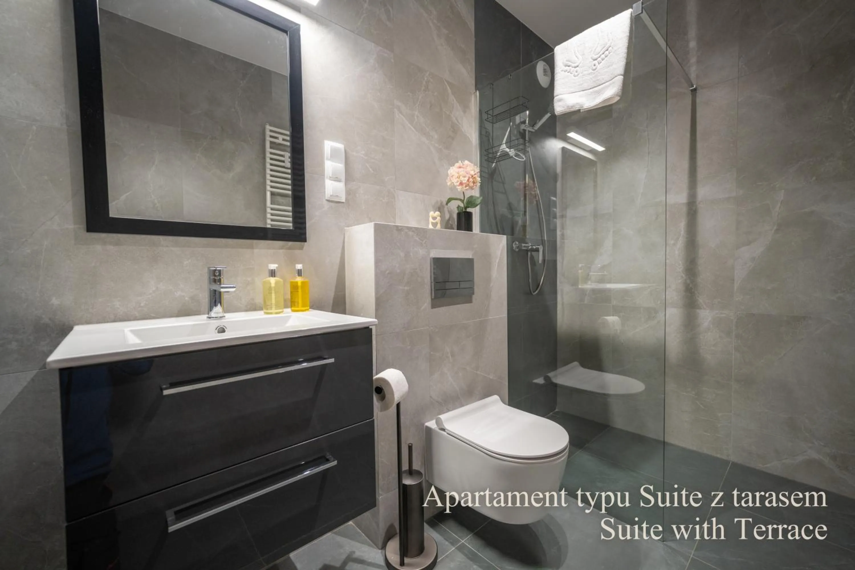 Bathroom in RentPlanet - Apartamenty IzerSKI Resort