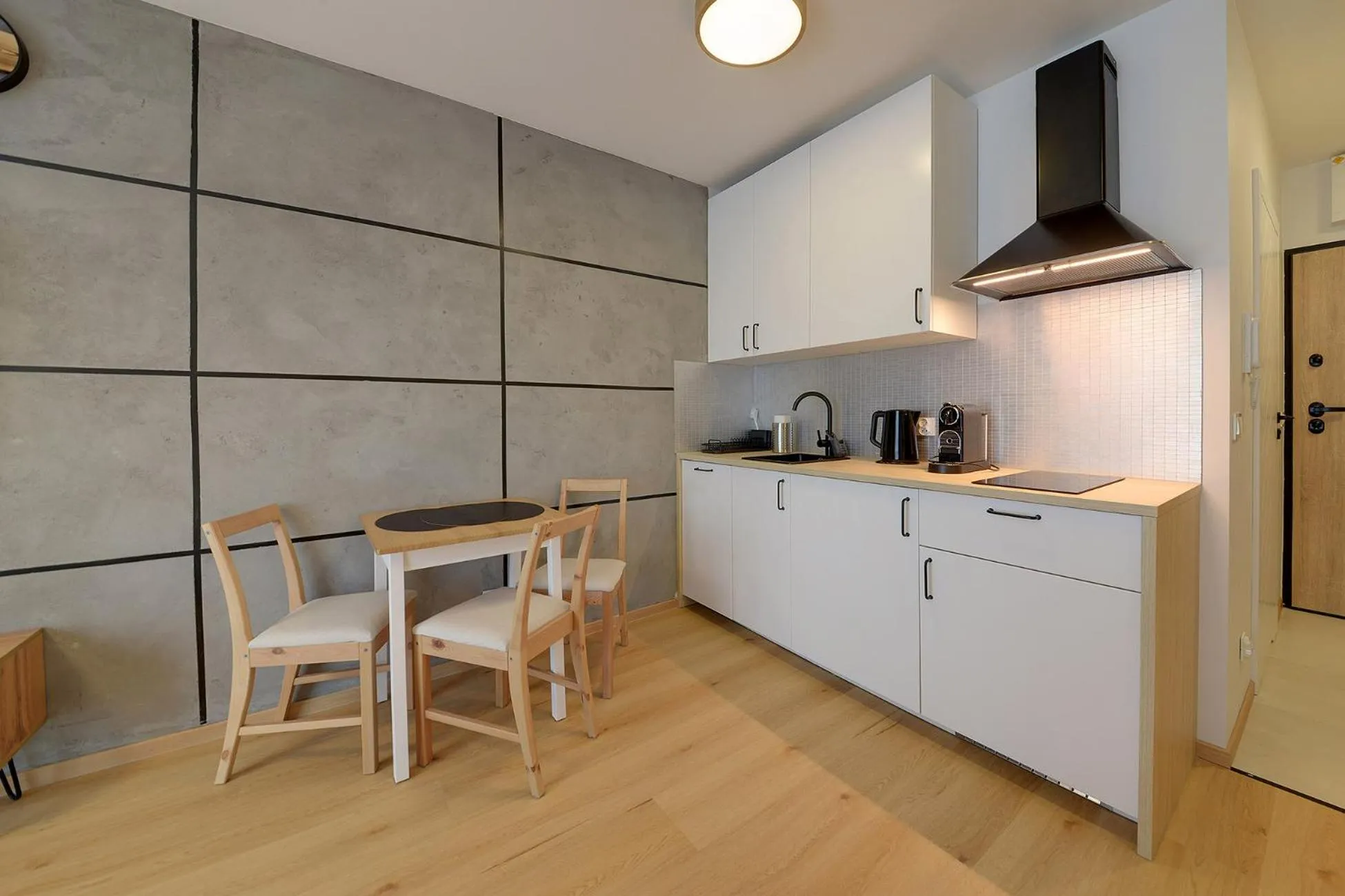 Kitchen or kitchenette in RentPlanet - Apartamenty IzerSKI Resort