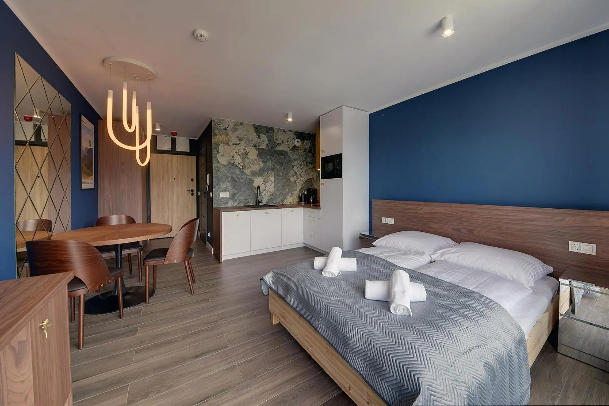 Bed in RentPlanet - Apartamenty IzerSKI Resort