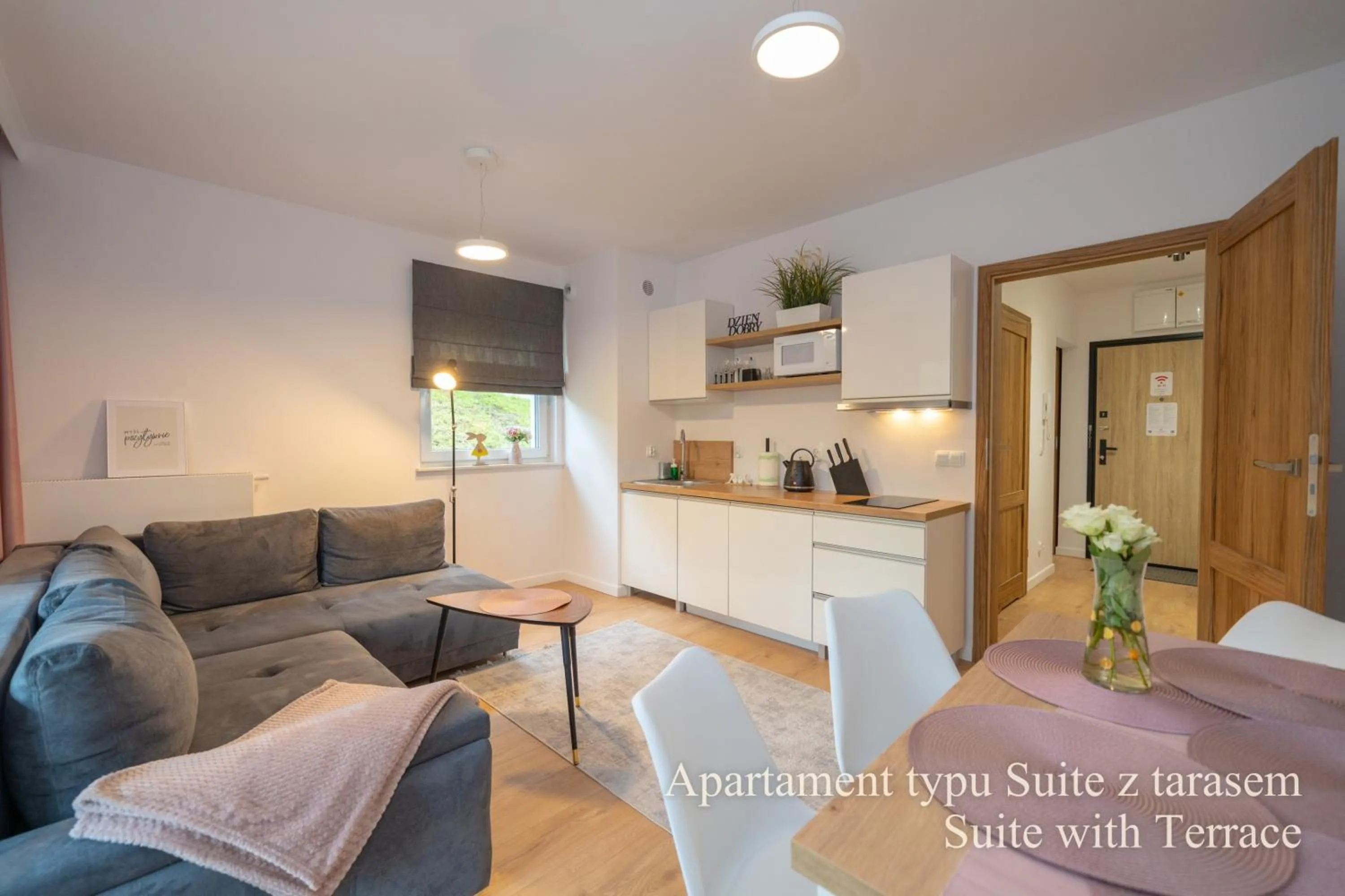 Kitchen or kitchenette in RentPlanet - Apartamenty IzerSKI Resort