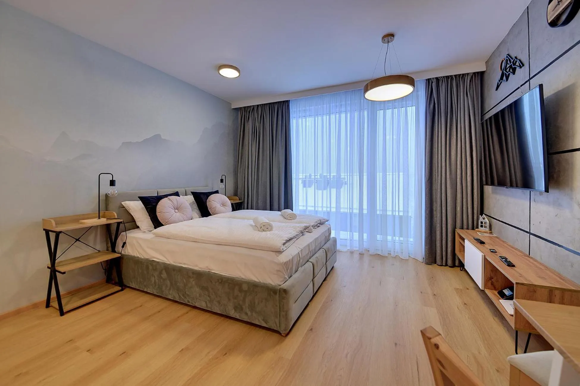 Bed in RentPlanet - Apartamenty IzerSKI Resort