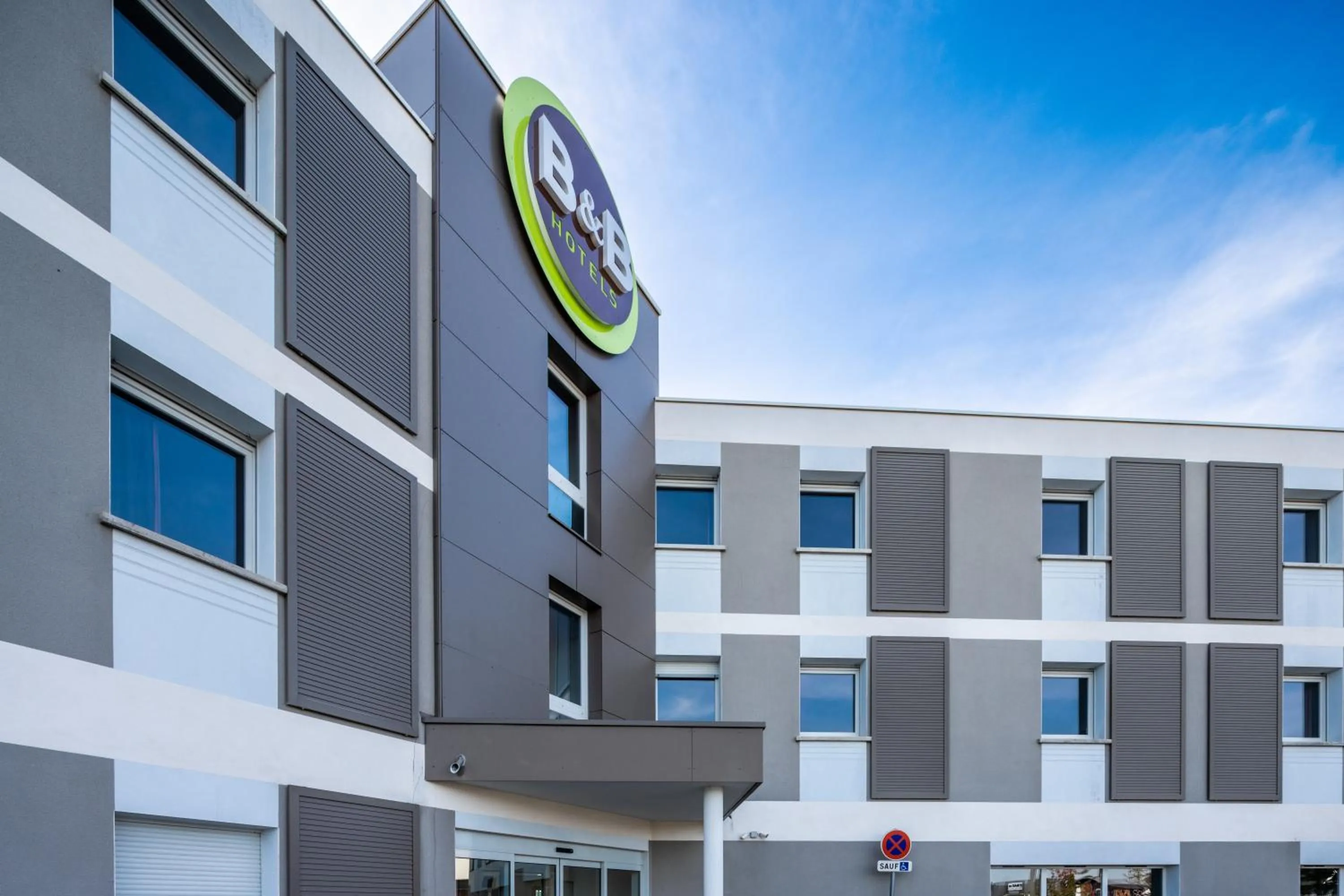 Property logo or sign in B&B HOTEL Romilly-sur-Seine