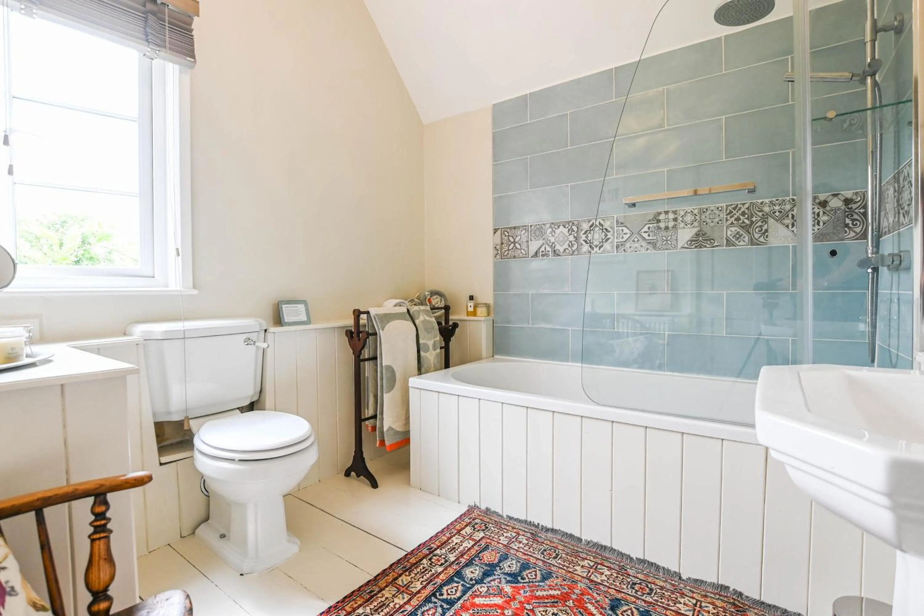 Shower in Morningside Cottage