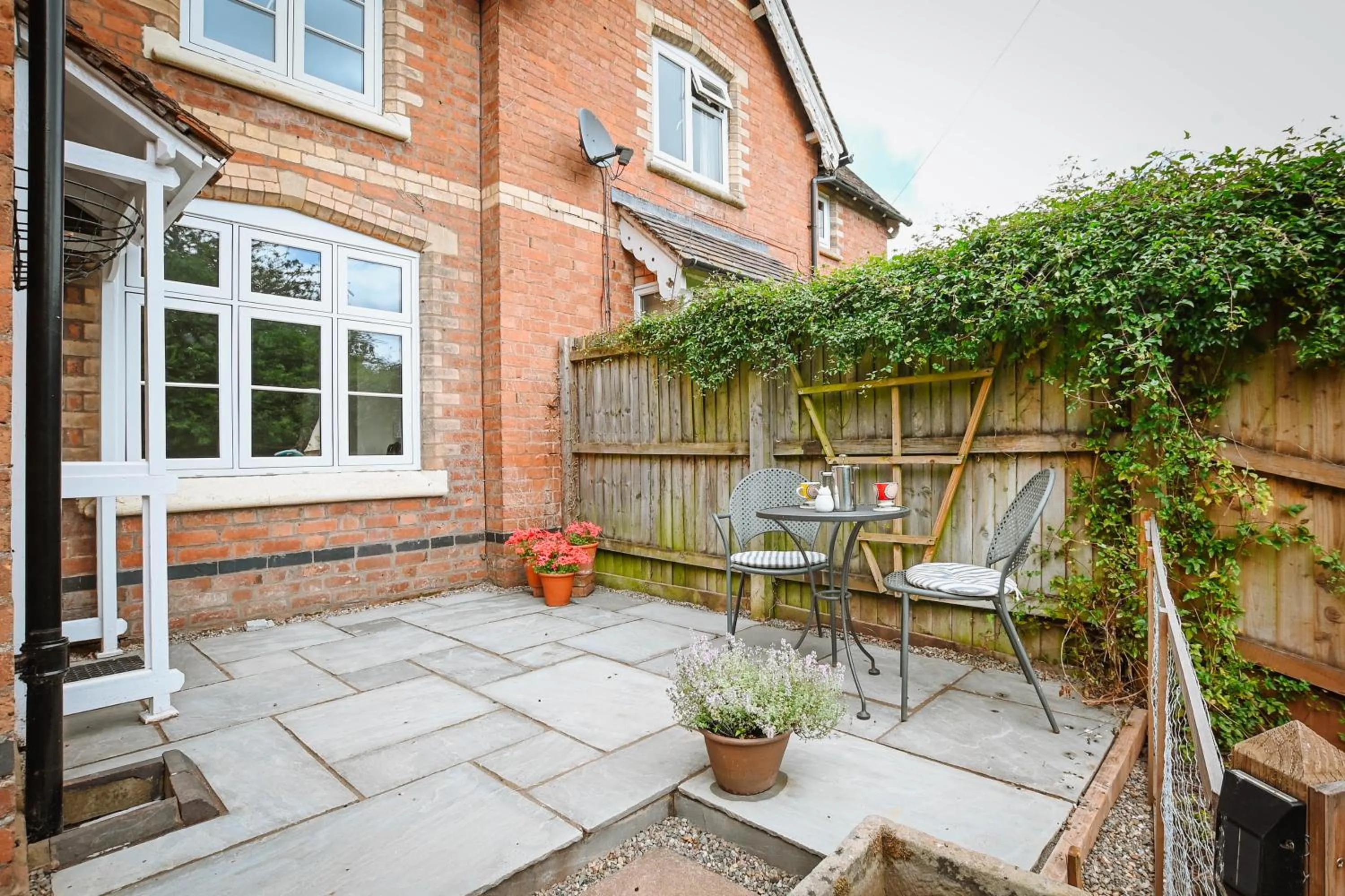 Property building in Morningside Cottage