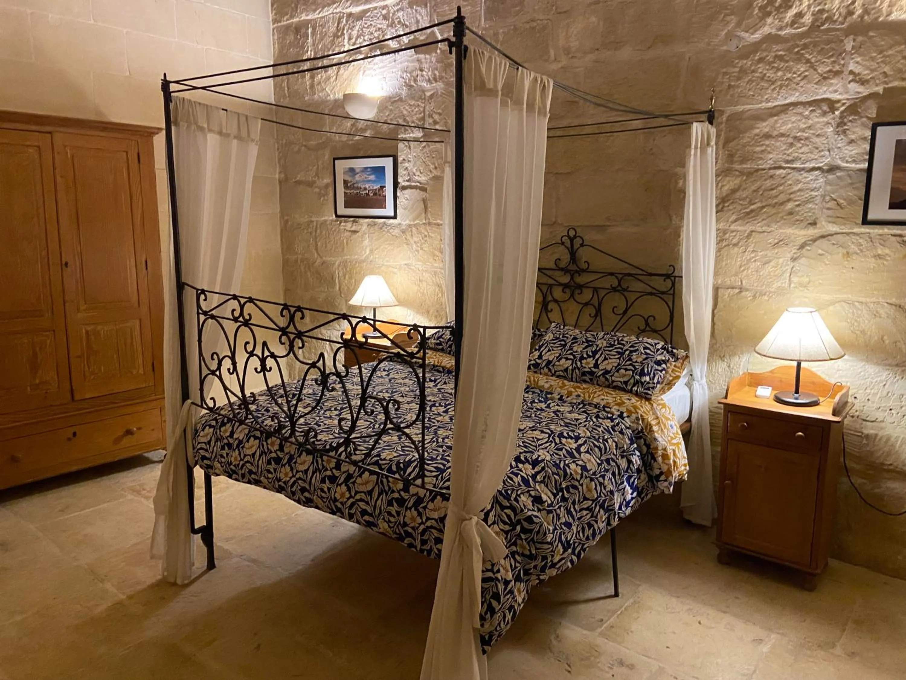 Bedroom, Bed in Farmhouse Razzett Cora