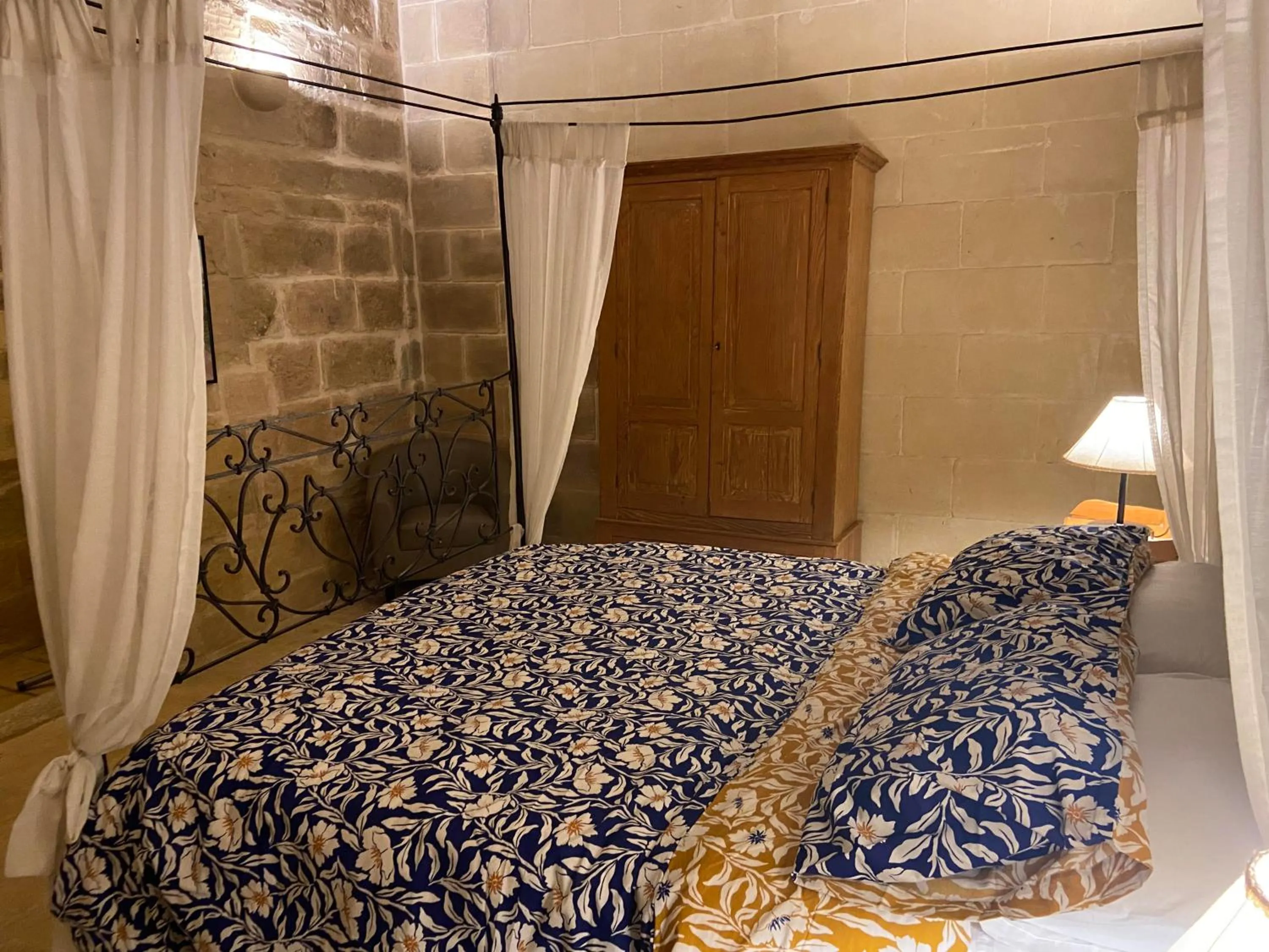 Bedroom, Bed in Farmhouse Razzett Cora