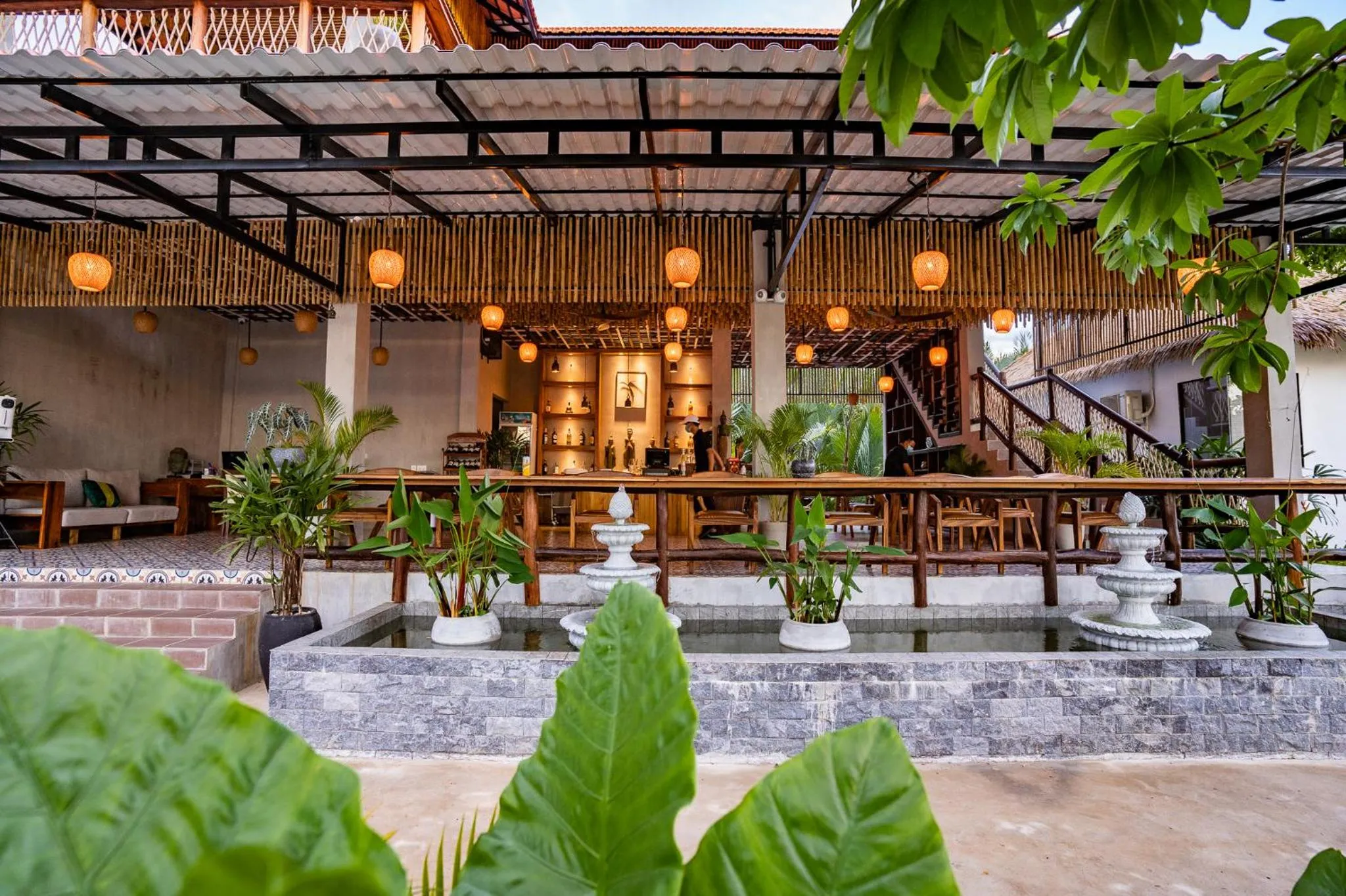 Restaurant/places to eat in RiverTree Villa & Resort