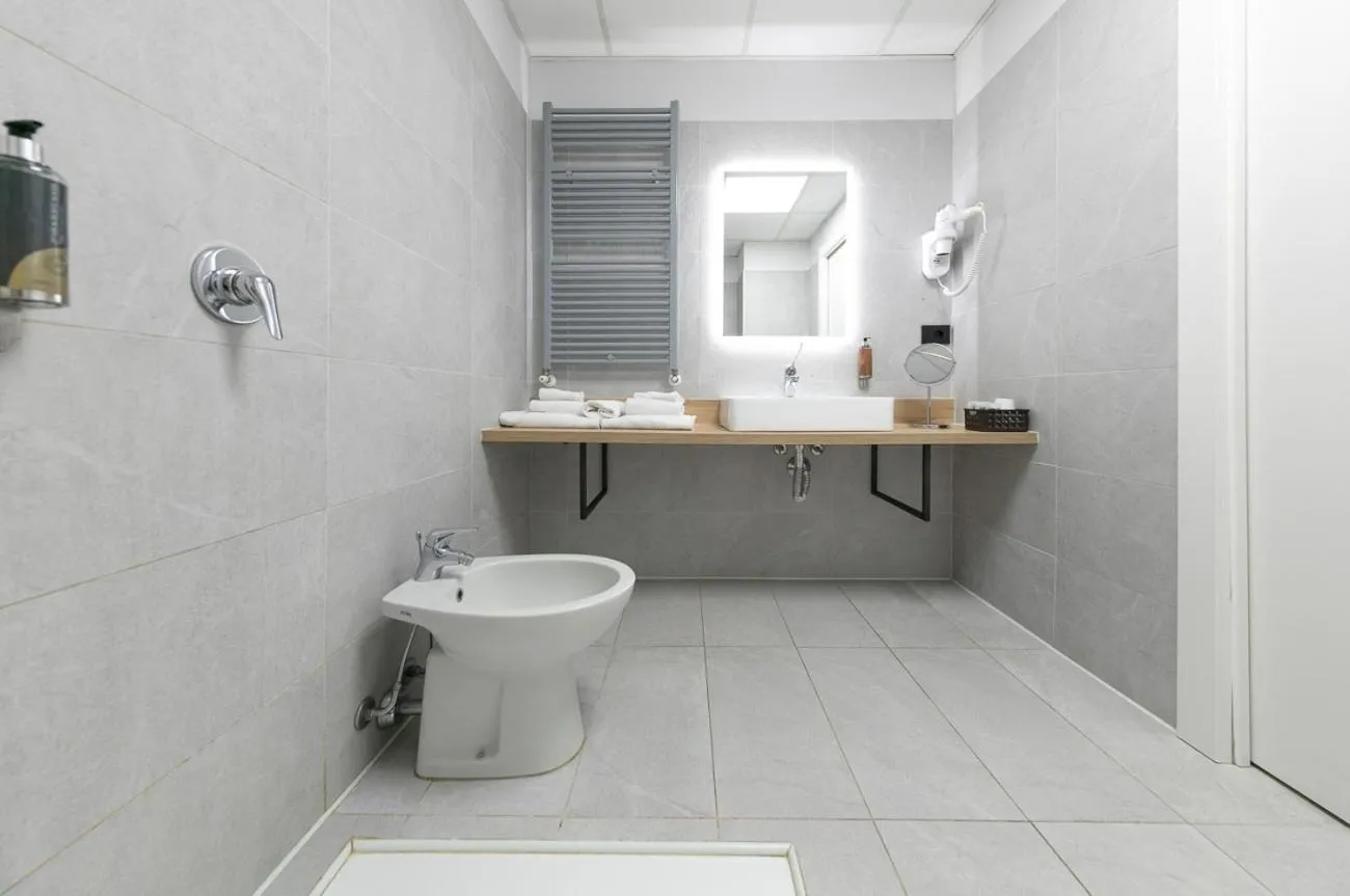 Bathroom in Break Hotel