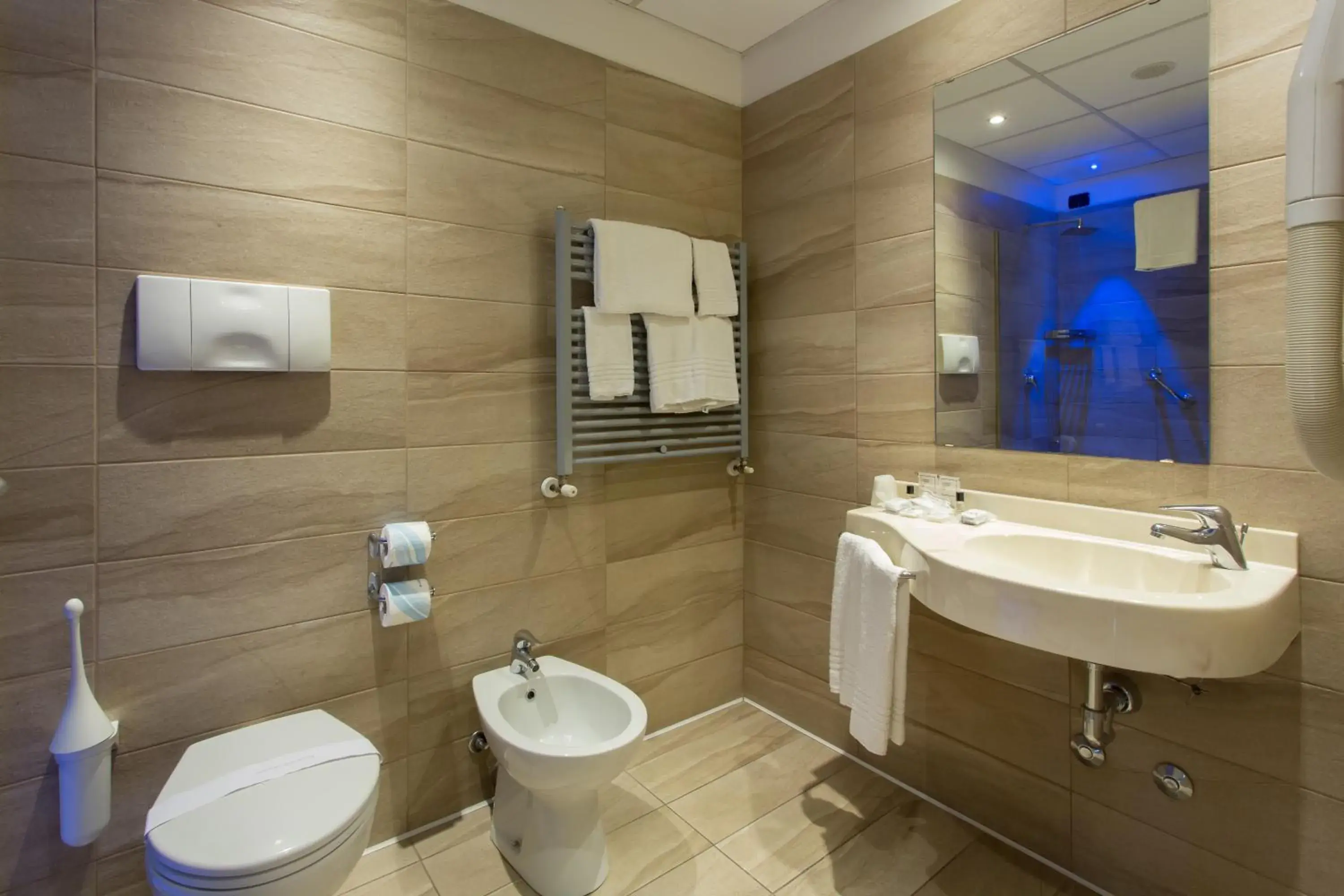 Budget Triple Room - Annex in Break Hotel Budget Triple Room - Annex in Break Hotel