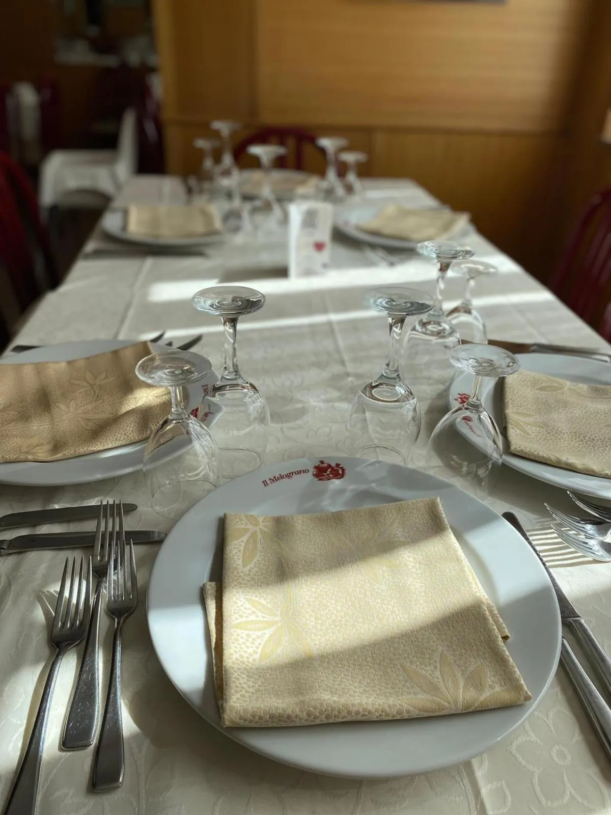 Restaurant/places to eat in Hotel Sila