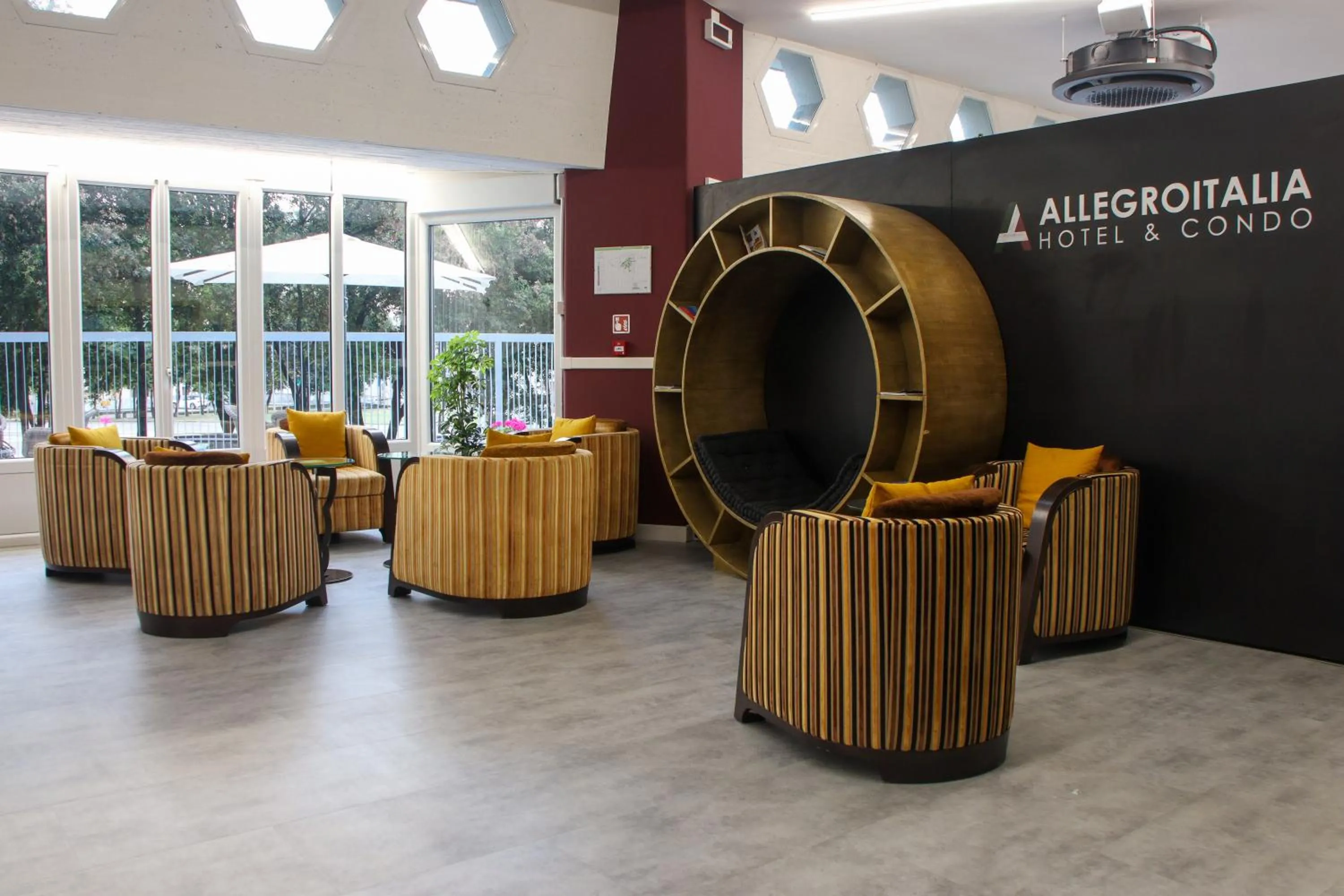 Lobby or reception in Allegroitalia La Spezia 5 Terre